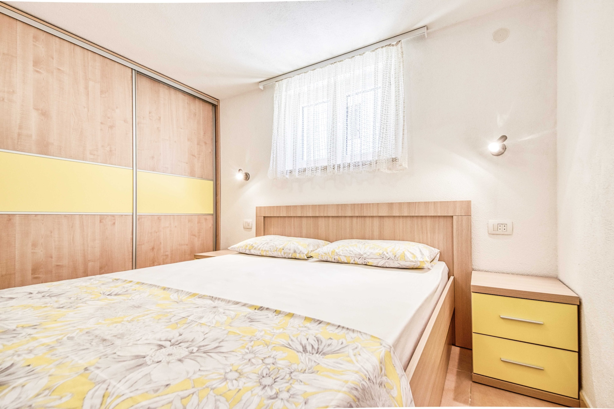 Apartments Gracin - Premium One Bedroom Apartment with Terrace (A3)-Chambre