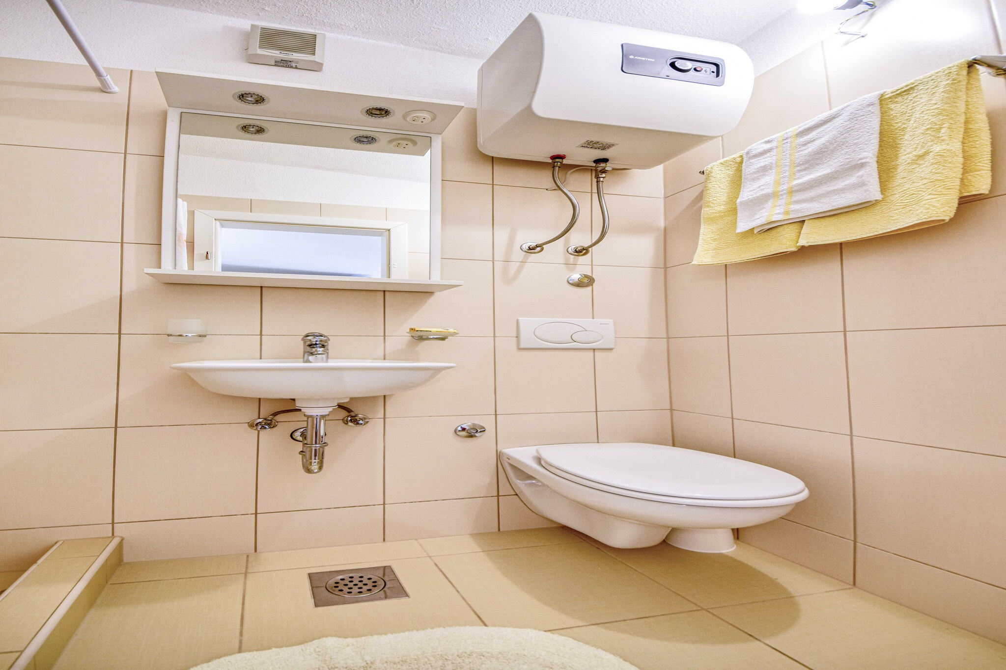 Apartments Gracin - Studio Apartment with Terrace (A4)-Salle de bain