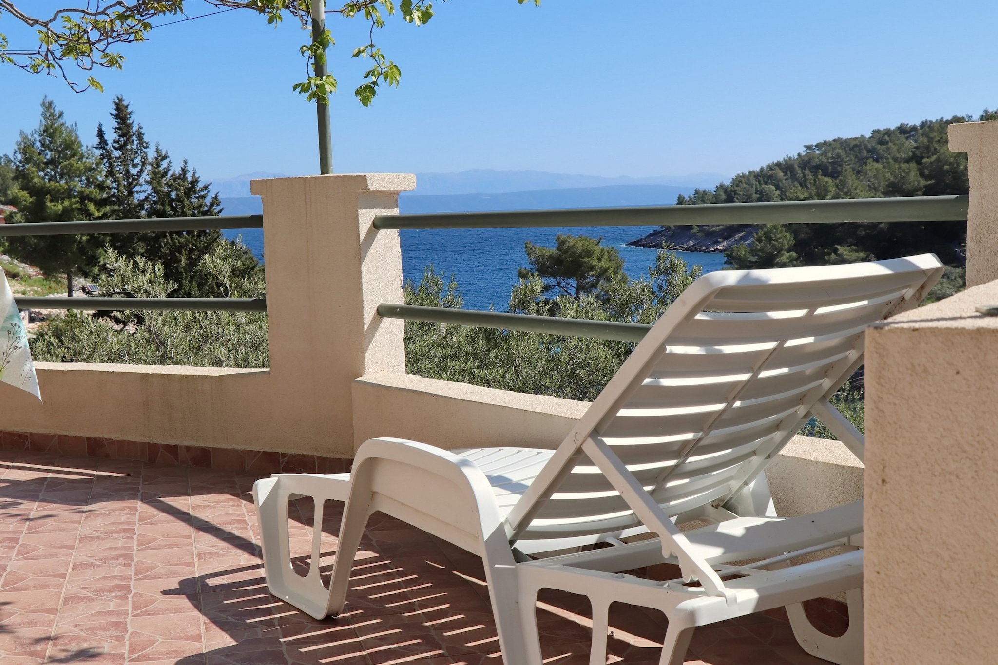 Holiday House Parive - One Bedroom Holiday Home with Terrace and Sea View-Terrace