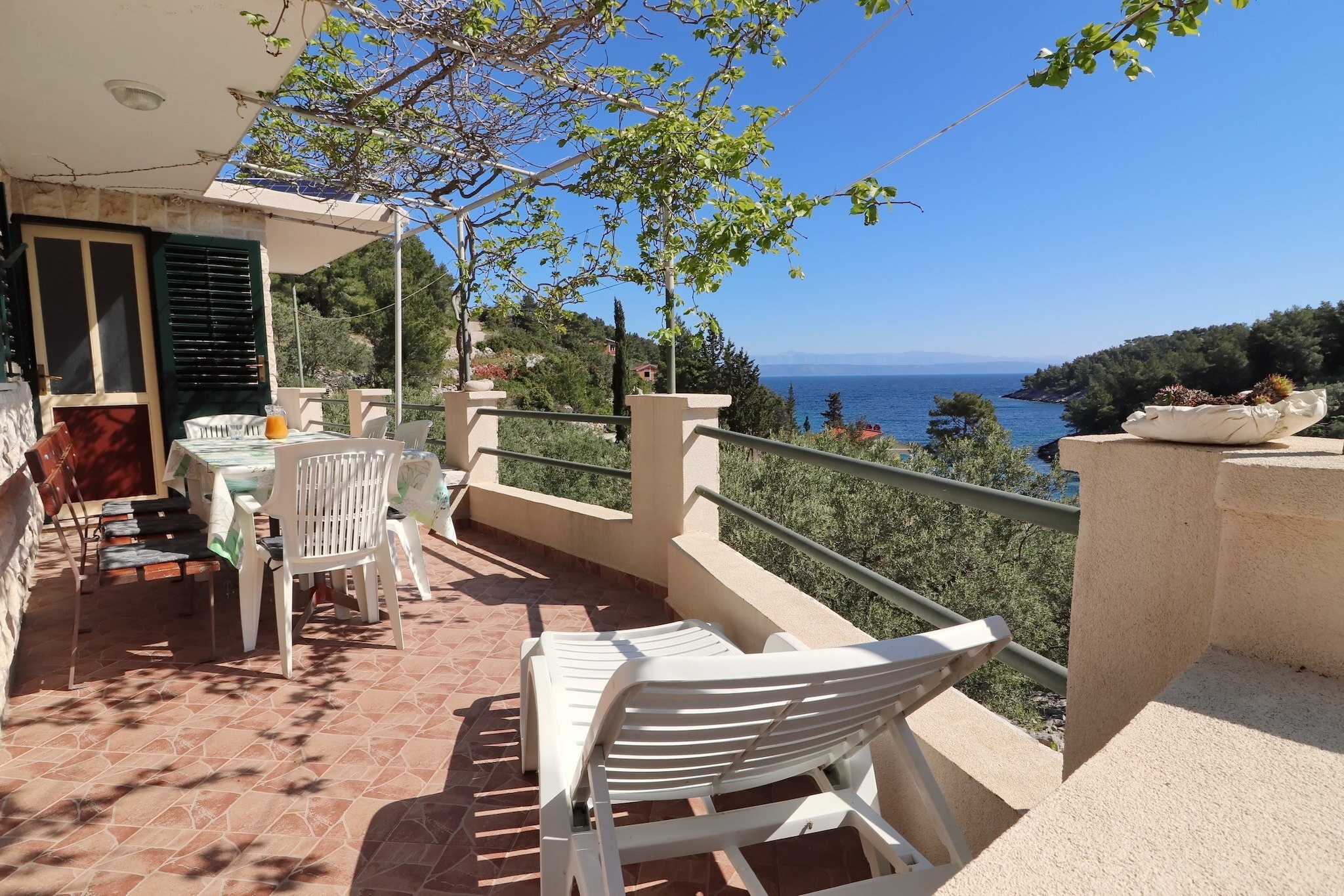 Holiday House Parive - One Bedroom Holiday Home with Terrace and Sea View-Terrace