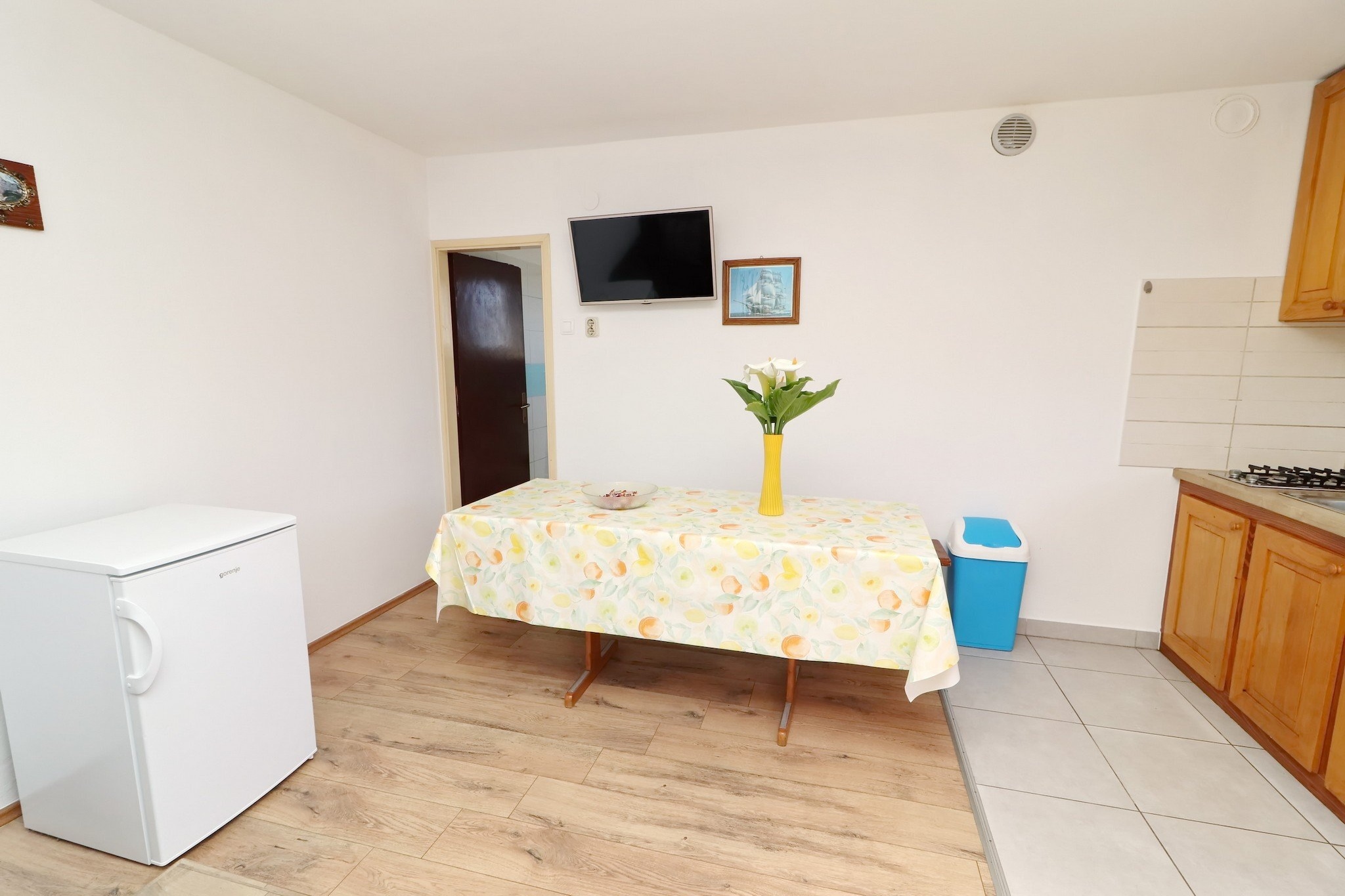 Holiday House Parive - One Bedroom Holiday Home with Terrace and Sea View-Bedroom