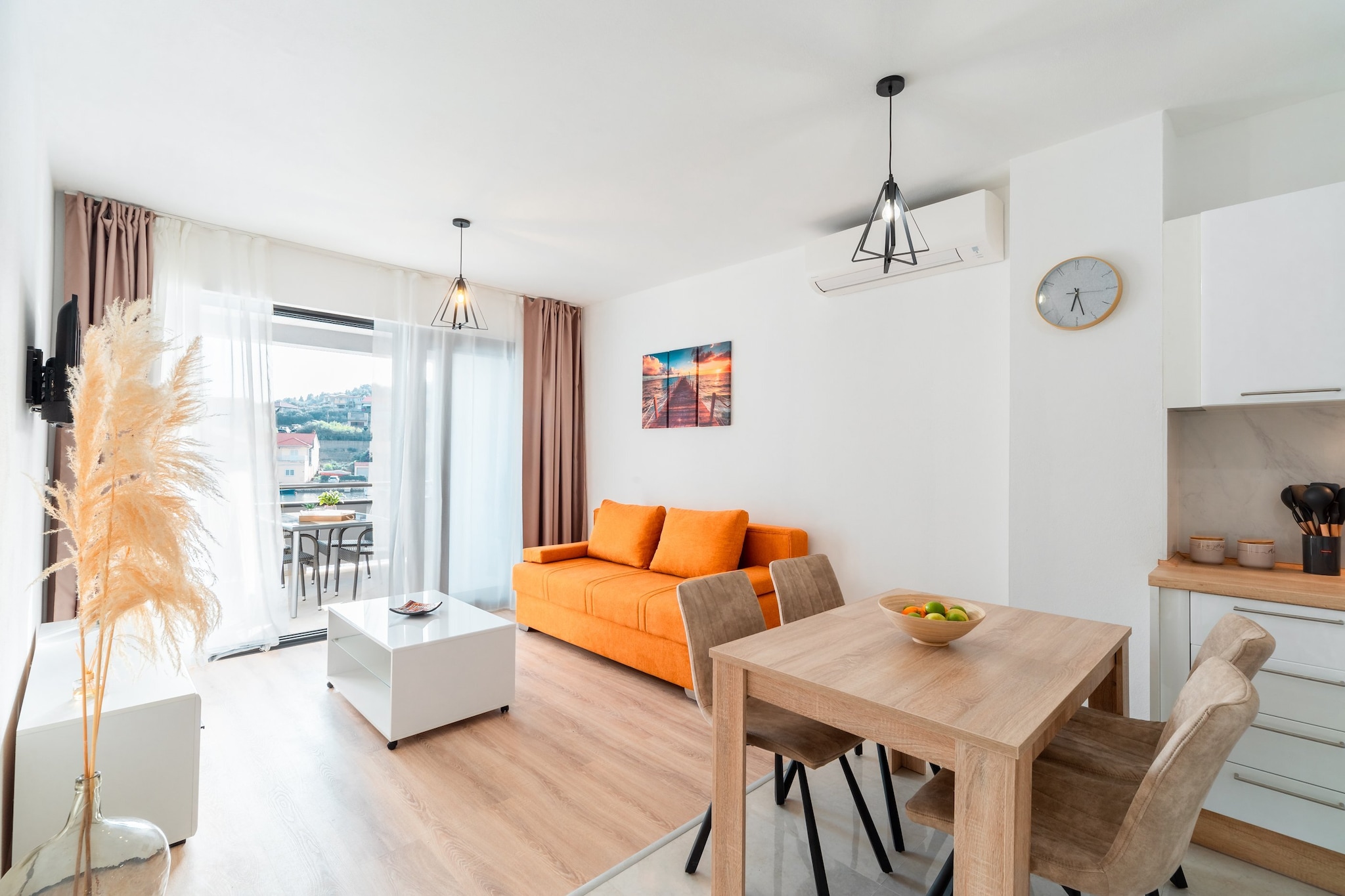 Apartments & Rooms Fisherman's Luck - Two-Bedroom Apartment with Terrace and Sea View-Esszimmer