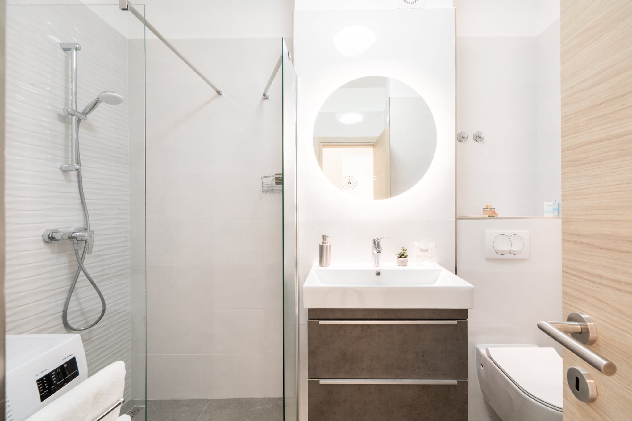 Apartments & Rooms Fisherman's Luck - One-Bedroom Apartment with Terrace and Sea View-Bathroom