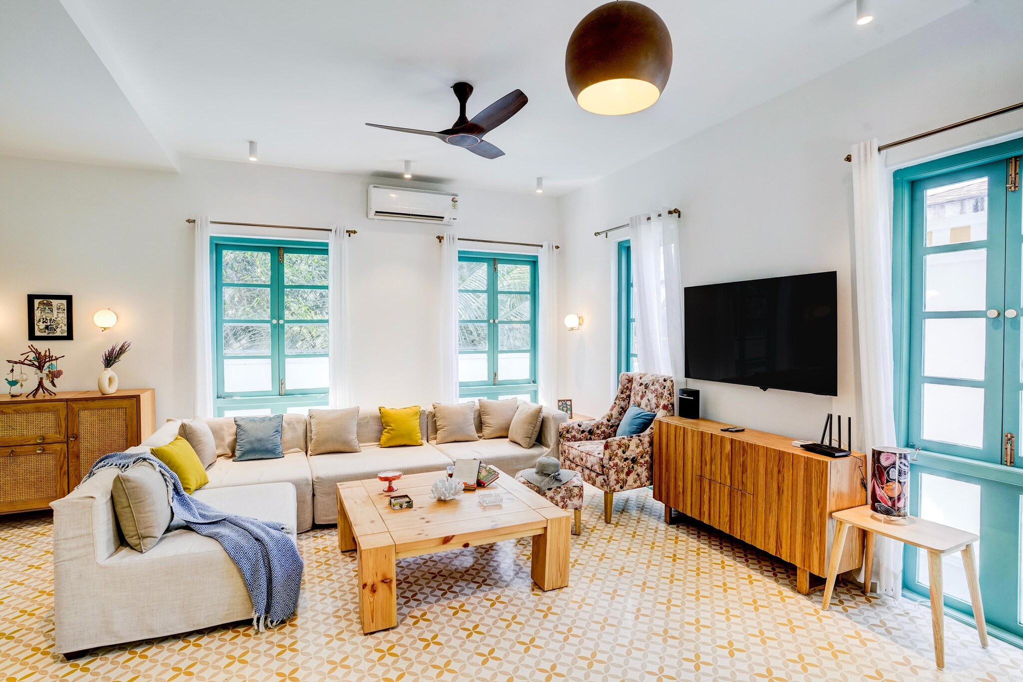 Welcome to your luxurious escape in Siolim. This exceptional 3BHK villa is situated in a tranquil location, offering a perfect blend of comfort and sophistication. Each of the three bedrooms is thoughtfully designed to provide maximum relaxation, featuring king-sized beds and ensuite bathrooms. The expansive living area is the centerpiece of the villa, seamlessly connecting to a private outdoor space with a pristine swimming pool, ideal for both leisure and entertainment. The elegant dining area and fully equipped kitchen enhance the villa's functionality, making it suitable for both casual meals and gatherings.
The villa’s prime location provides easy access to various renowned tourist attractions and dining options. Notable beaches such as Morjim, Ashvem, Mandrem, and Arambol are just a 20-minute drive away, while Anjuna, Vagator, Baga, and Calangute beaches are reachable within 15 minutes. Additionally, popular nightlife spots and restaurants, including Thalassa, HillTop, Brittos, FatFish, and Marbella, are conveniently nearby.
Daily housekeeping services ensure a worry-free stay, allowing guests to focus on relaxation and enjoyment. Whether you seek a family vacation, a romantic getaway, or a serene retreat, this villa in Siolim serves as an ideal destination for creating lasting memories. We invite you to book your stay and experience the luxurious lifestyle you deserve.