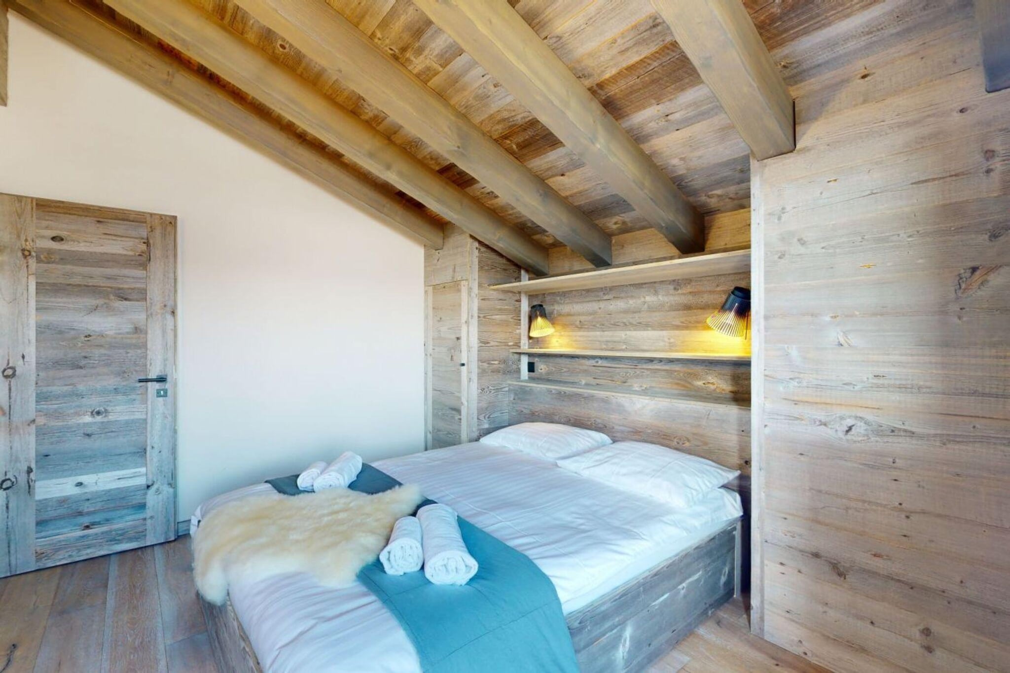 Ecureuil noir COSY & QUIET chalet 10 personnes-Bedroom