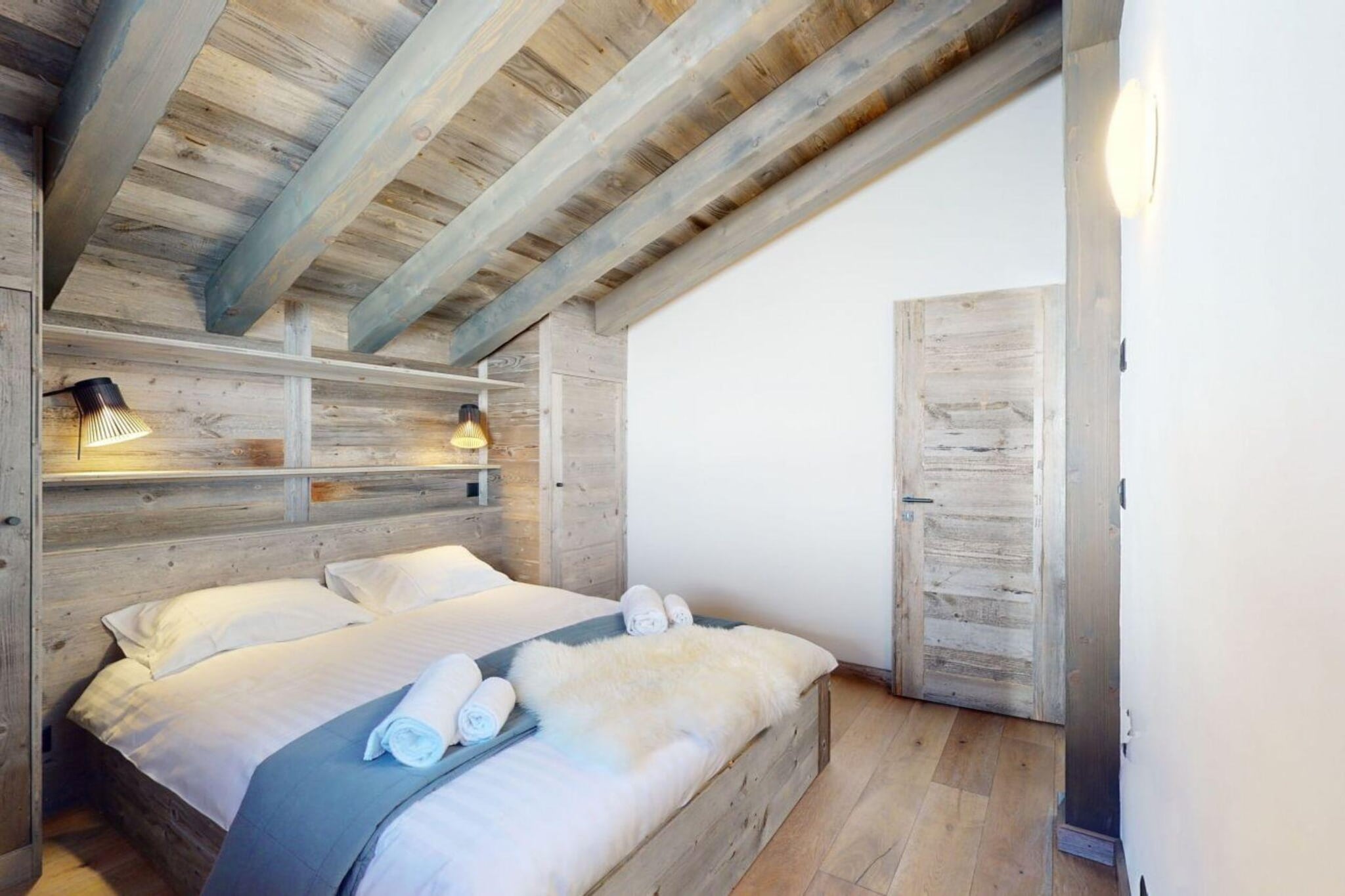 Ecureuil noir COSY & QUIET chalet 10 personnes-Bedroom