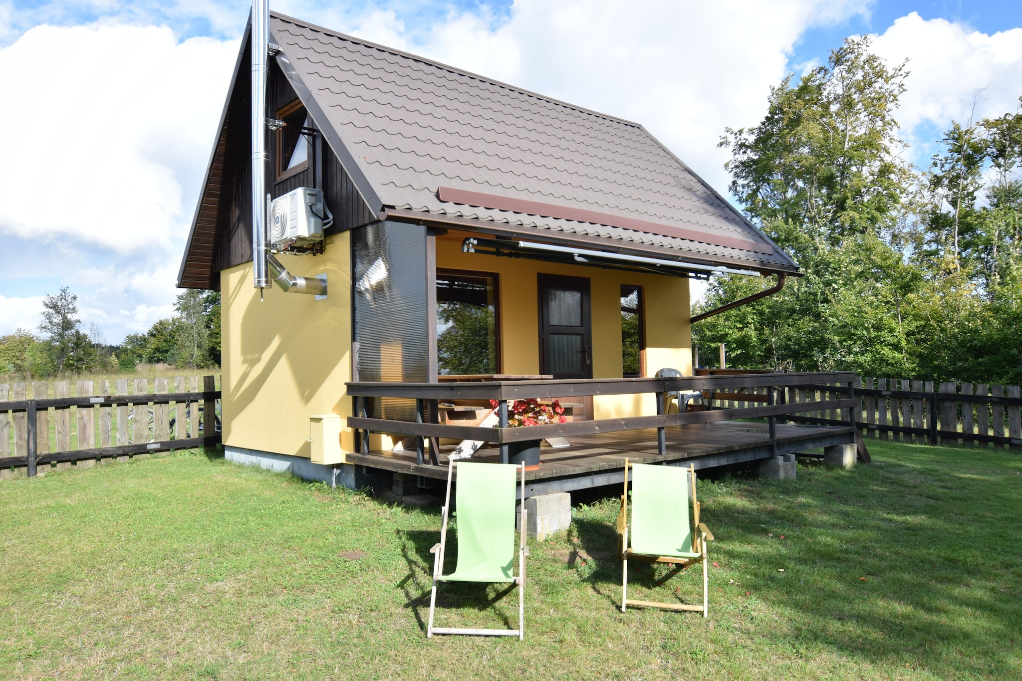 Exterior Summer