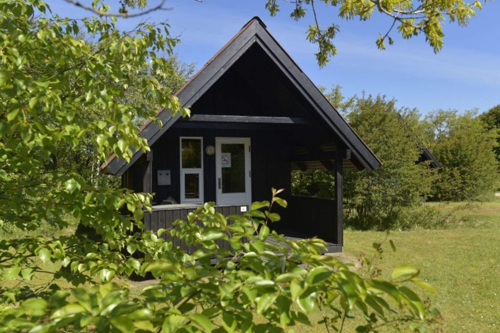 Cabin in camping resort-shared bathroom