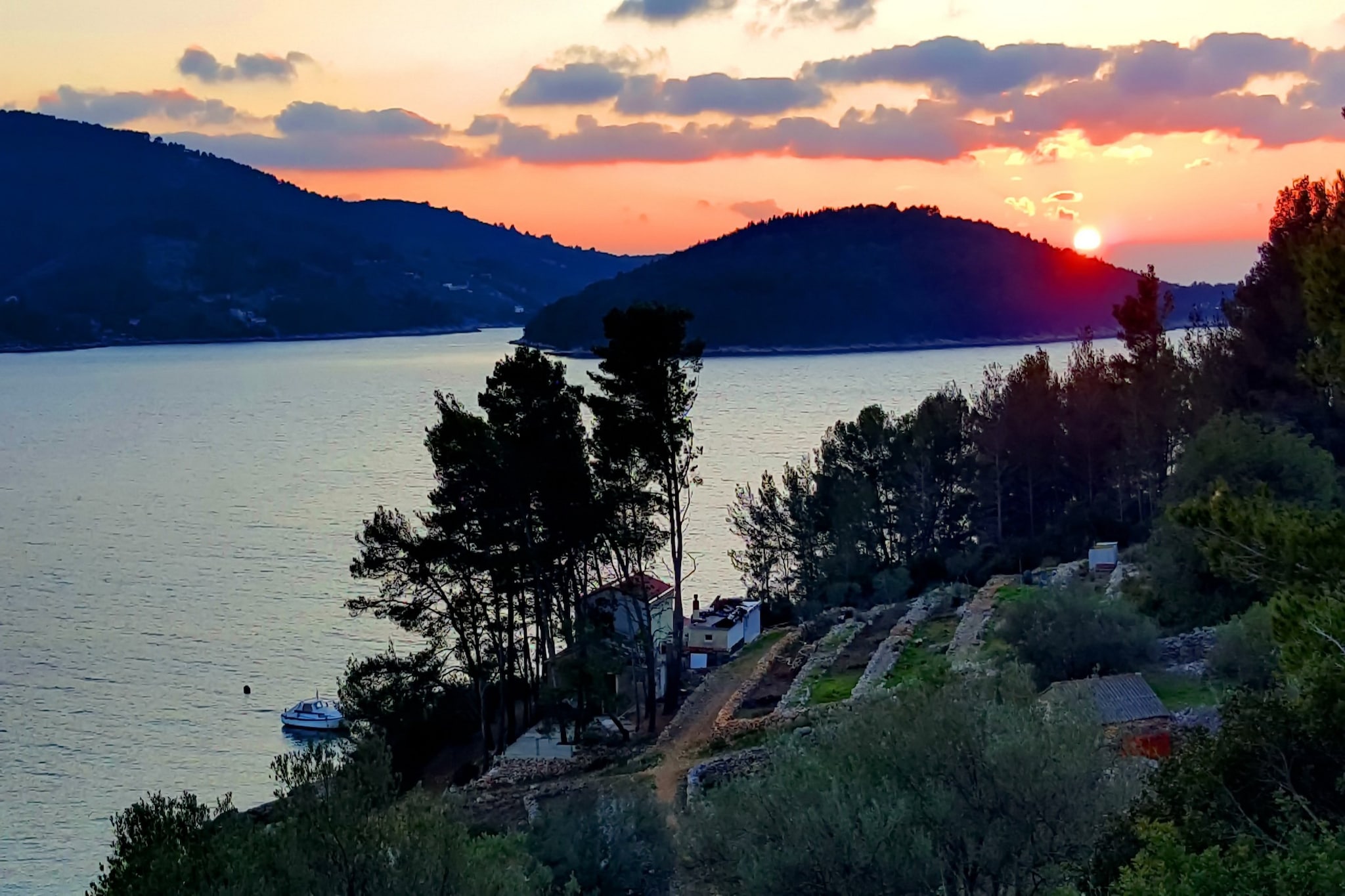 Holiday Home Bili Žal - Two Bedroom Holiday Home with Terrace and Sea View-Gärten Sommer