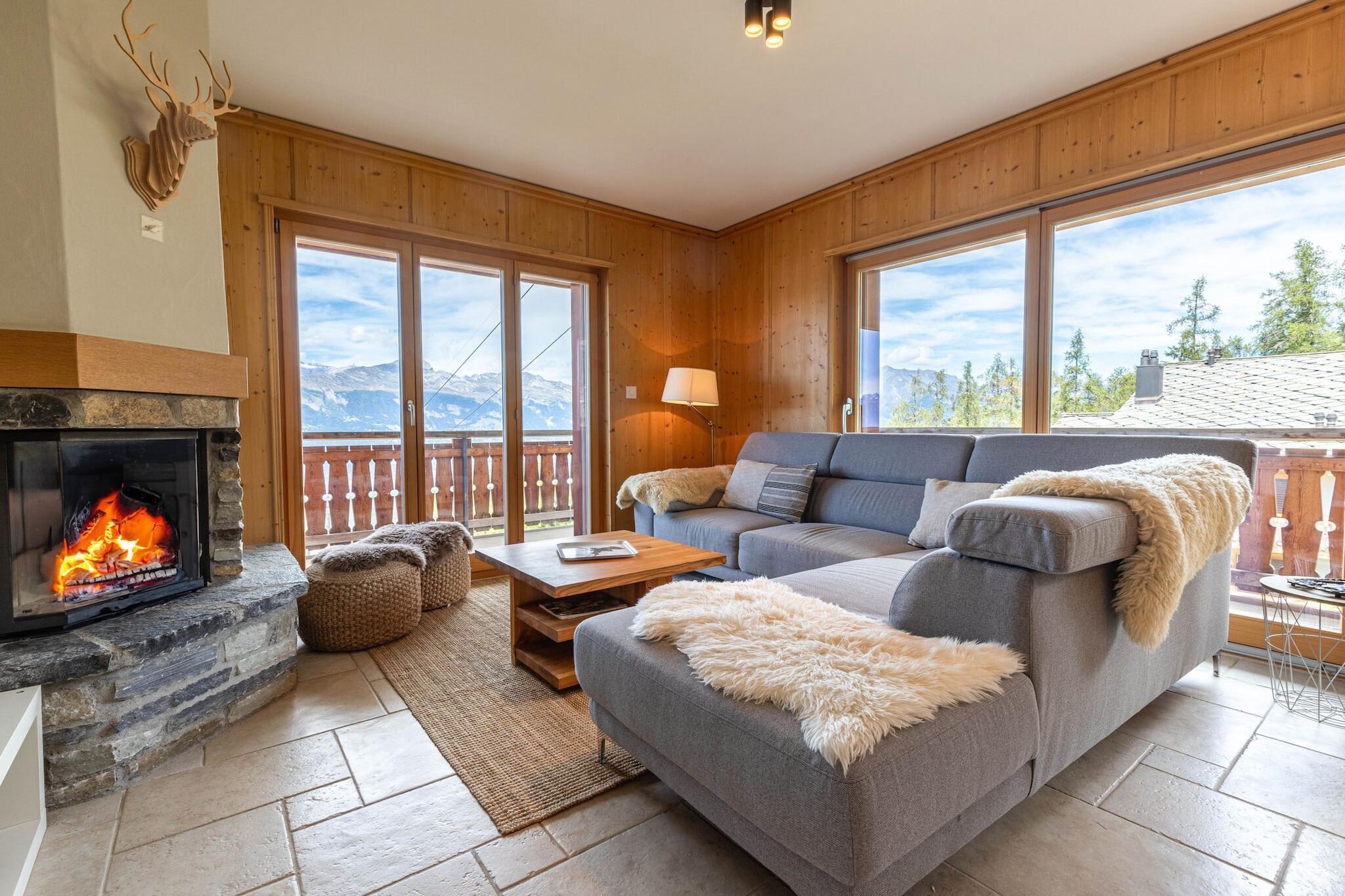 Apartment in Veysonnaz with Ski Slope Access