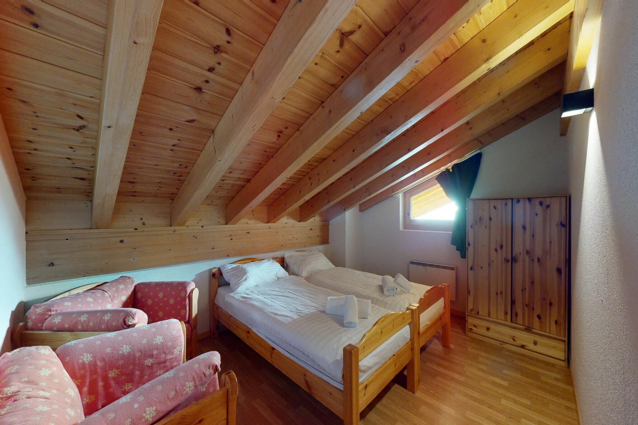 Tasteful apartment with balcony