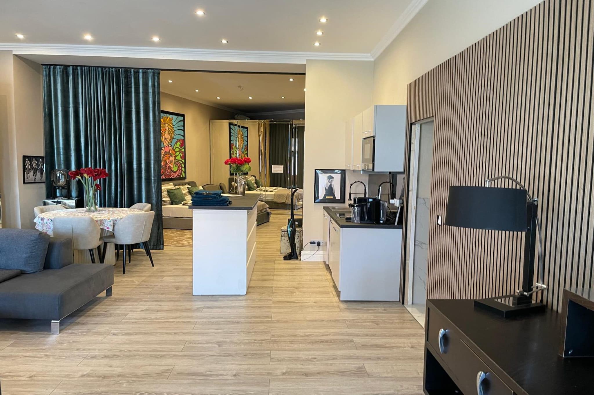 Suite im Taunus-Living room
