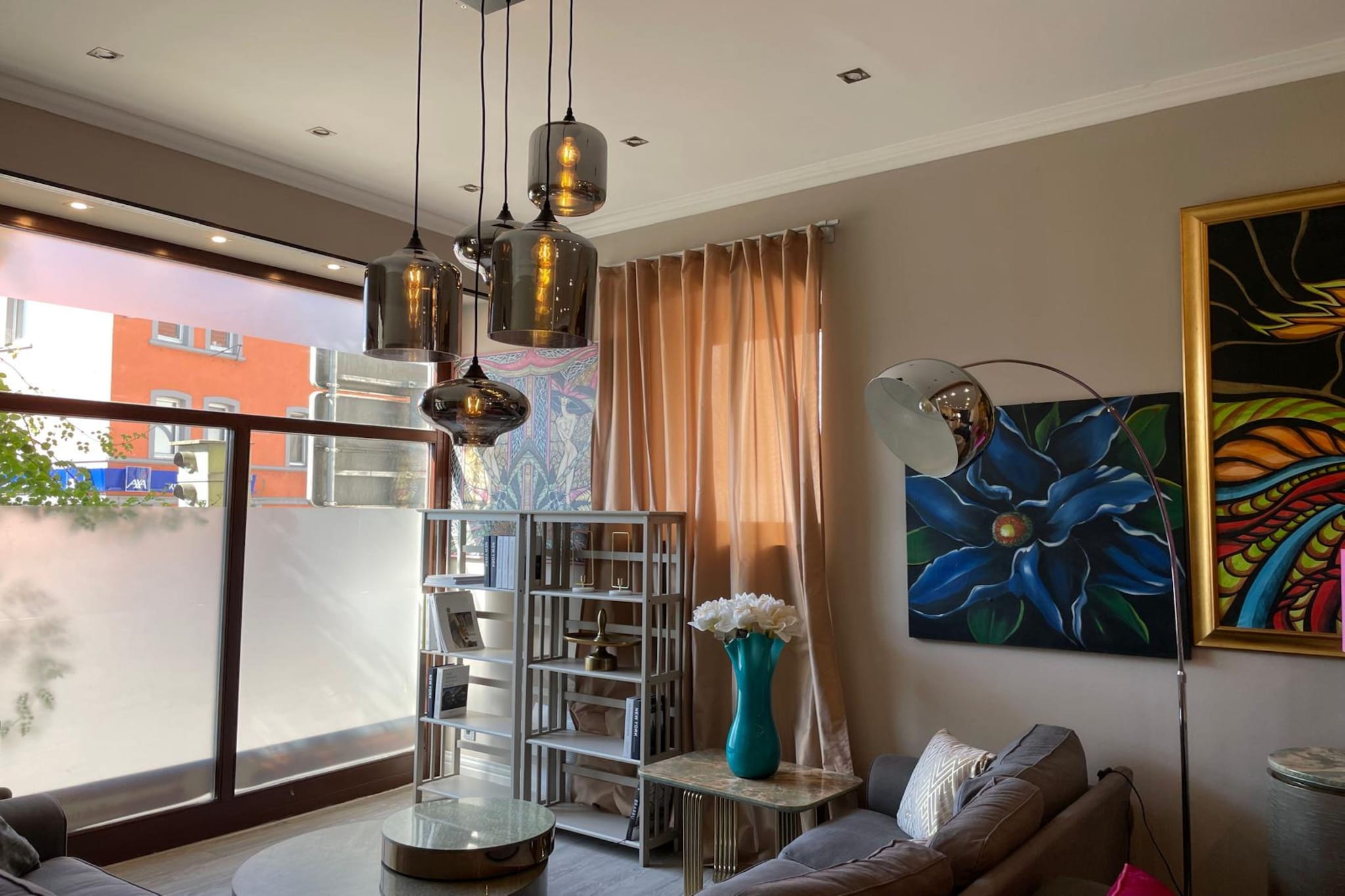 Suite im Taunus-Living room