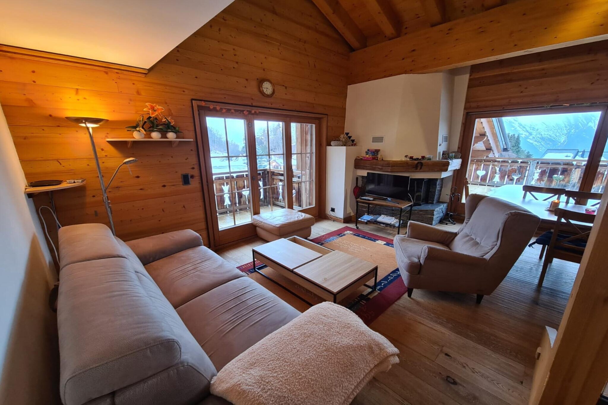 Welcome to a comfortable 3-star apartment situated in the charming village of Nendaz, Switzerland, within the stunning 4 Valleys region. Perfect for up to 8 guests, this spacious 110 mÂ² retreat offers breathtaking mountain views and is just a 3-minute drive from the ski slopes. The inviting living room features a cozy fireplace, a sofa bed, and access to a large balcony and terraceâ€”ideal for relaxing and enjoying the scenic Rhone Valley. The open kitchen is fully equipped with a fridge, freezer, dishwasher, oven, microwave, Nespresso coffee machine, kettle, toaster, and even a cheese fondue set and raclette machine for delightful culinary experiences.

Accommodations include two bedrooms with double beds (160x200), a third bedroom with a bunk bed (90x200) and cot, and the living room's sofa bed (140x200). Two bathrooms, both with baths and toilet, ensure ample facilities for your group. Enjoy the convenience of a washing machine and dryer, along with a private garage and an additional outdoor parking space. The building also offers a sauna for relaxation after a day on the slopes.

Experience the best of the Swiss where you can enjoy optional services like bed linen, final cleaning, and gourmet baskets to enhance your stay.