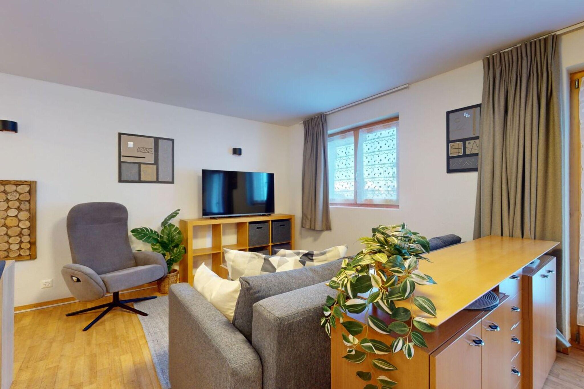 Lovely apartment with valley view