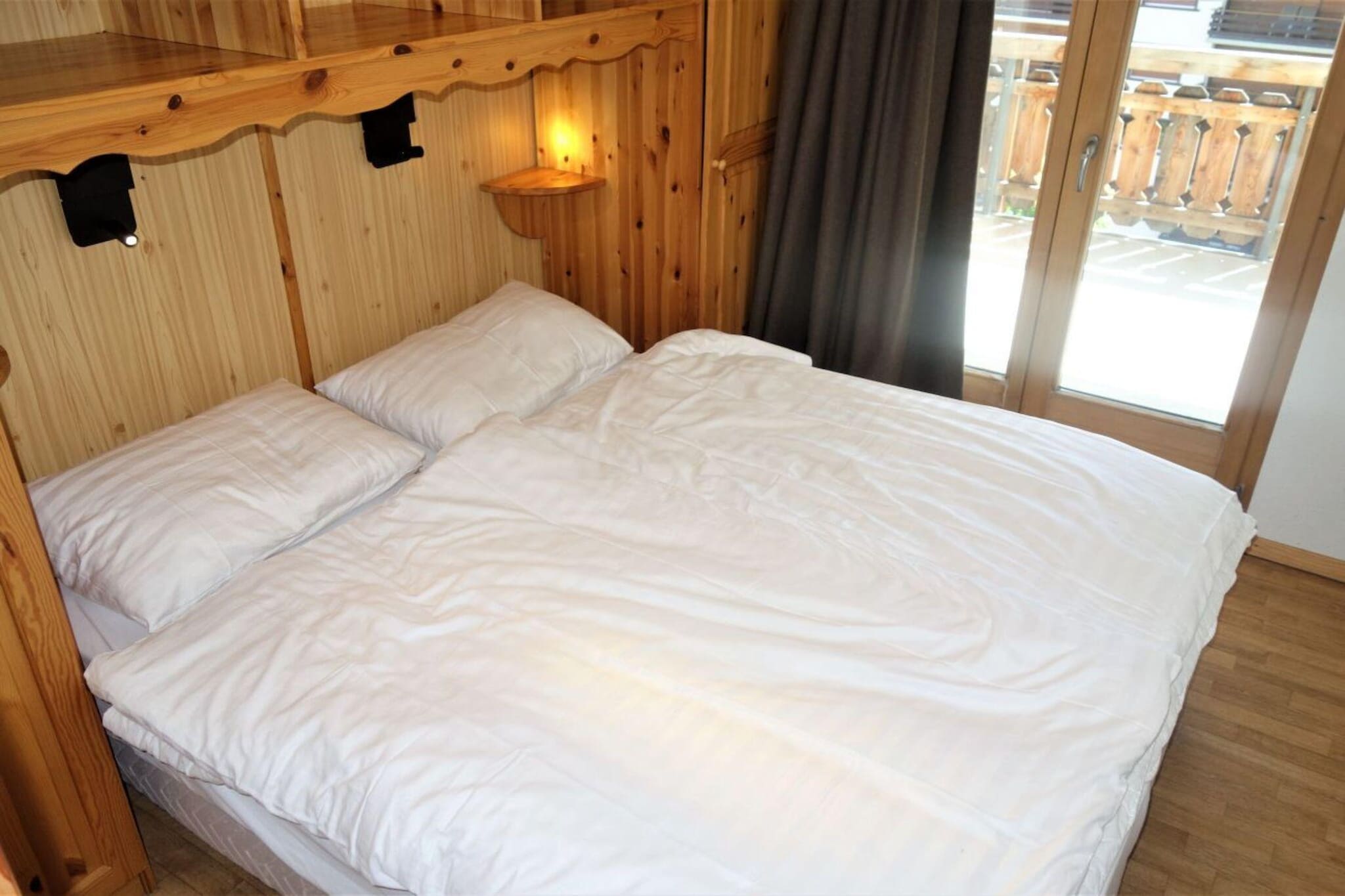 Pet-friendly apartment with balcony