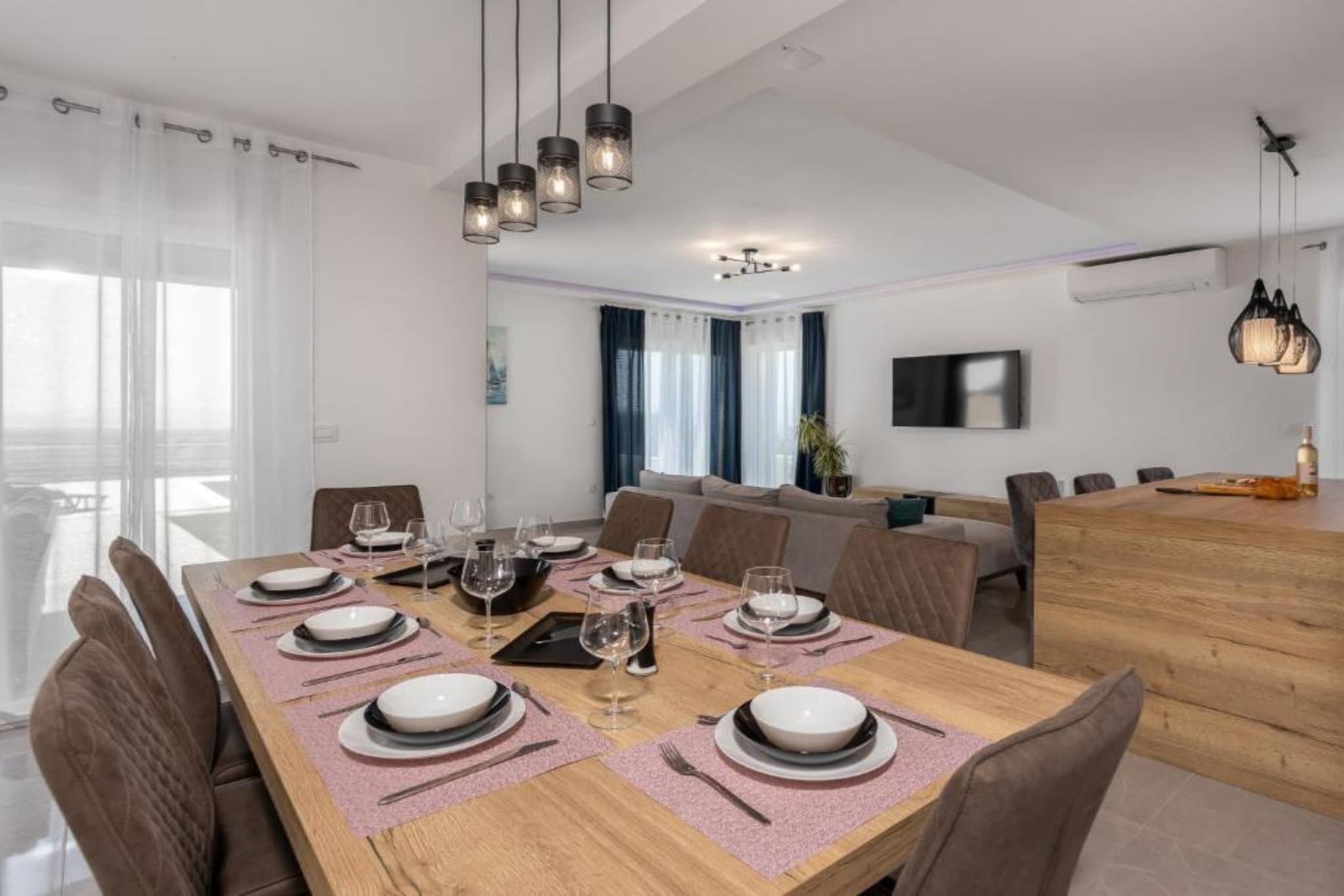 Villa Fran - Four Bedroom Villa with Private Pool-Esszimmer