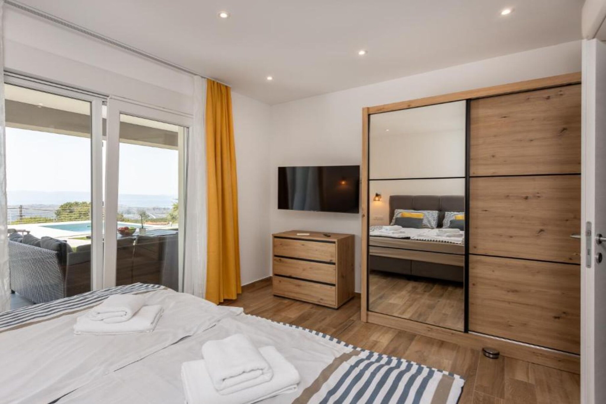Villa Fran - Four Bedroom Villa with Private Pool-Schlafzimmer