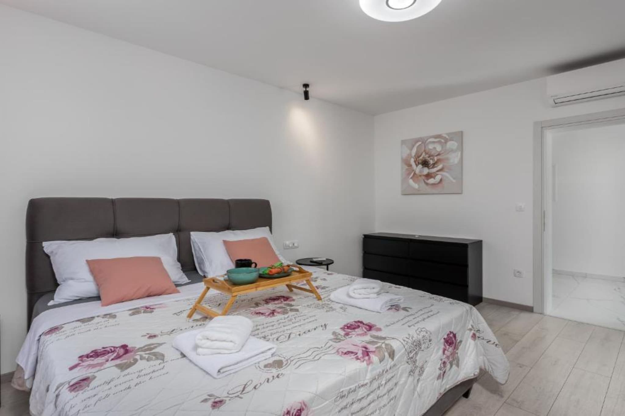 Villa Fran - Four Bedroom Villa with Private Pool-Schlafzimmer