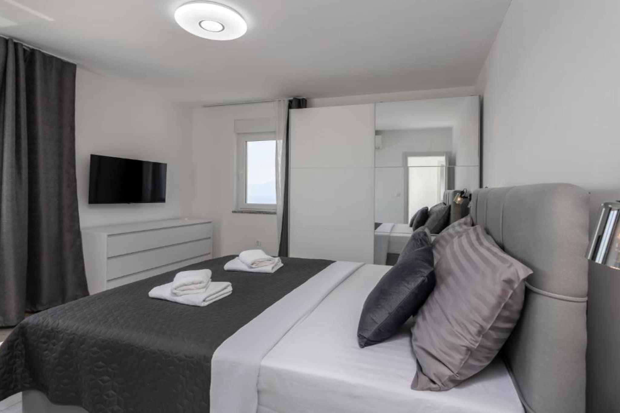 Villa Fran - Four Bedroom Villa with Private Pool-Schlafzimmer