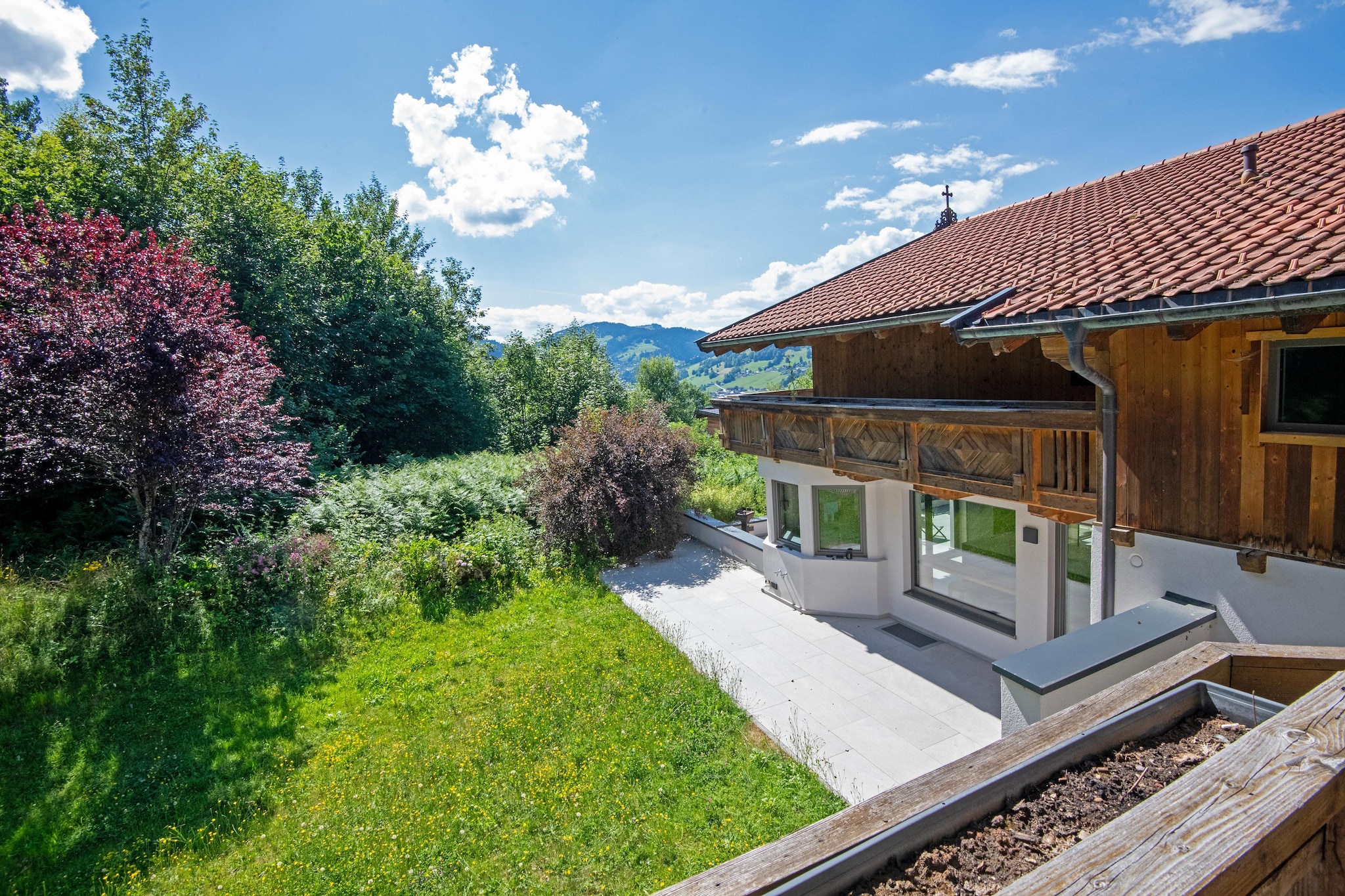 Mountain Retreat B - Uitzicht zomer