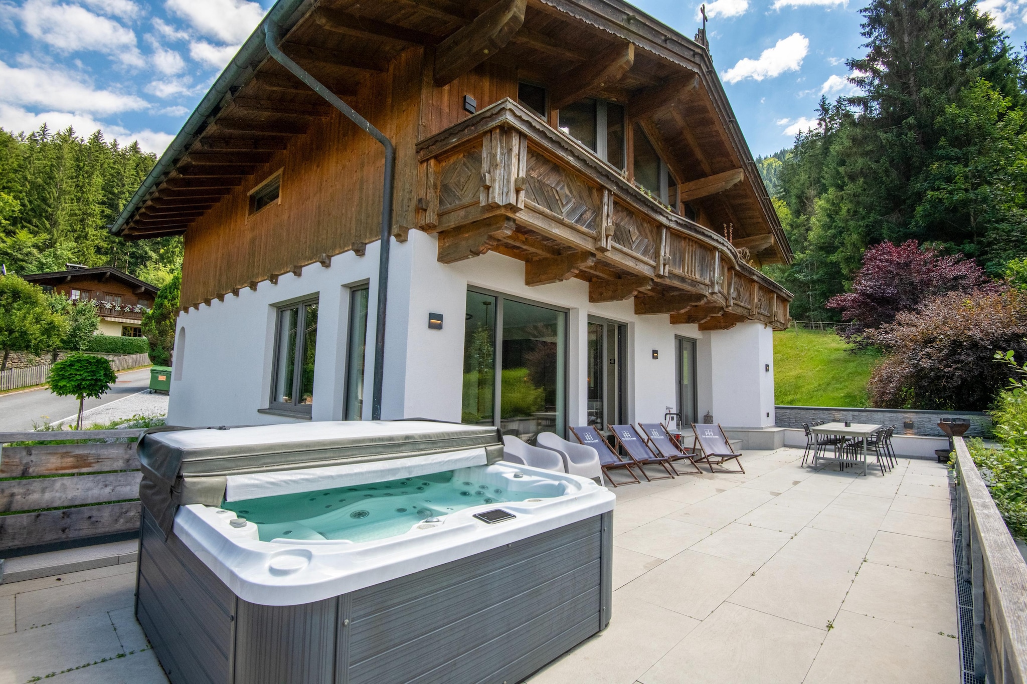 Mountain Retreat A - Buitenkant zomer