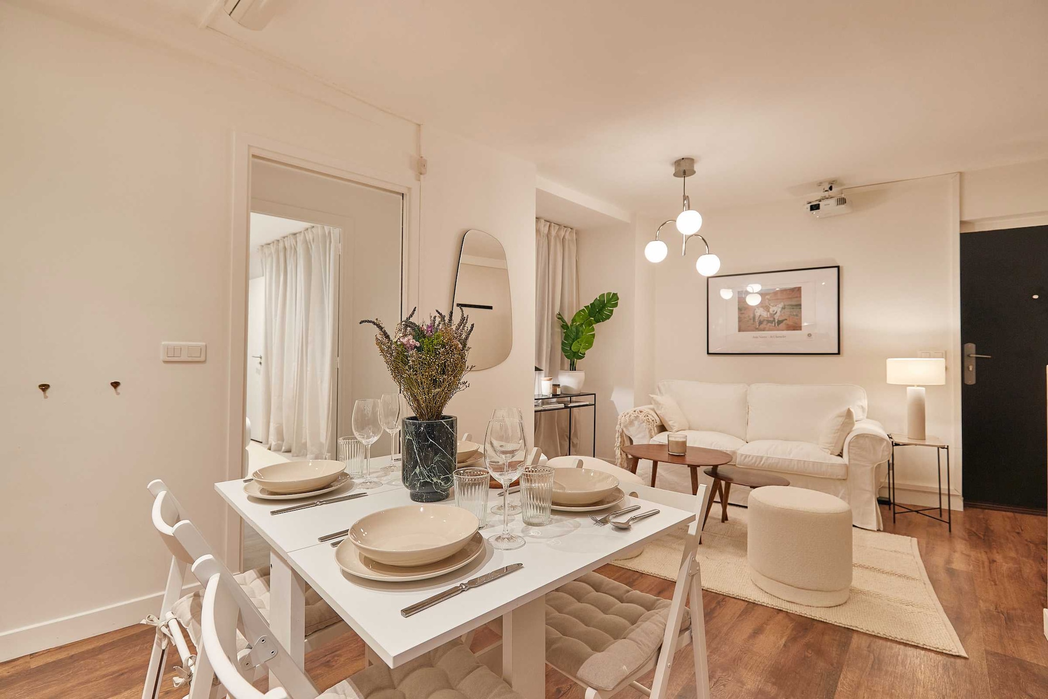 Ground floor: (Living room(TV, seating area), Kitchen(dining table, stove, electric kettle, toaster, hood, coffee machine, combination microwave, dishwasher, fridge, washing machine, electric hot plates, dishes and cutlery, Cooking basics), bedroom(2x single bed, heating), bedroom(double bed, TV, heating), bathroom(shower, washbasin, hairdryer, shampoo), toilet(washbasin, toilet))\n\nBed Linen, Hot Water, Internet Access DSL, Wardrobe, First Aid, heating, iron, Towels/Sheets (Incl.), Essentials, Dedicated workspace