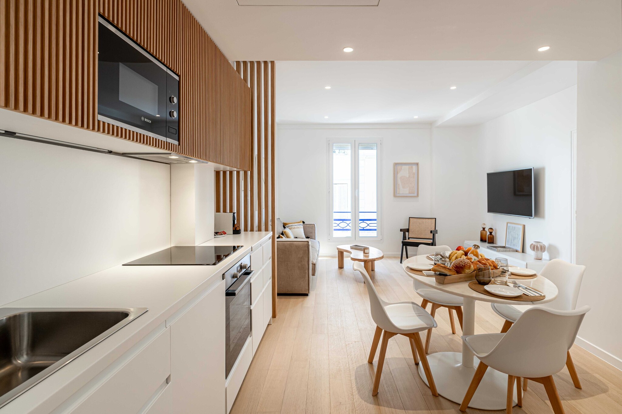 Renovated apartment - Cannes Croisette Golden Square