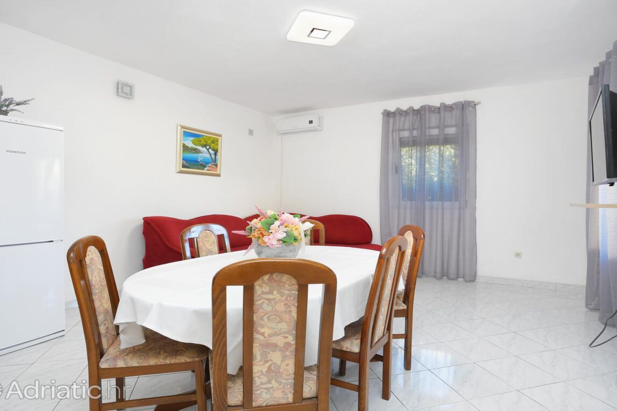 Holiday Home Nada Rogoznica - Six Bedroom Holiday Home-Esszimmer