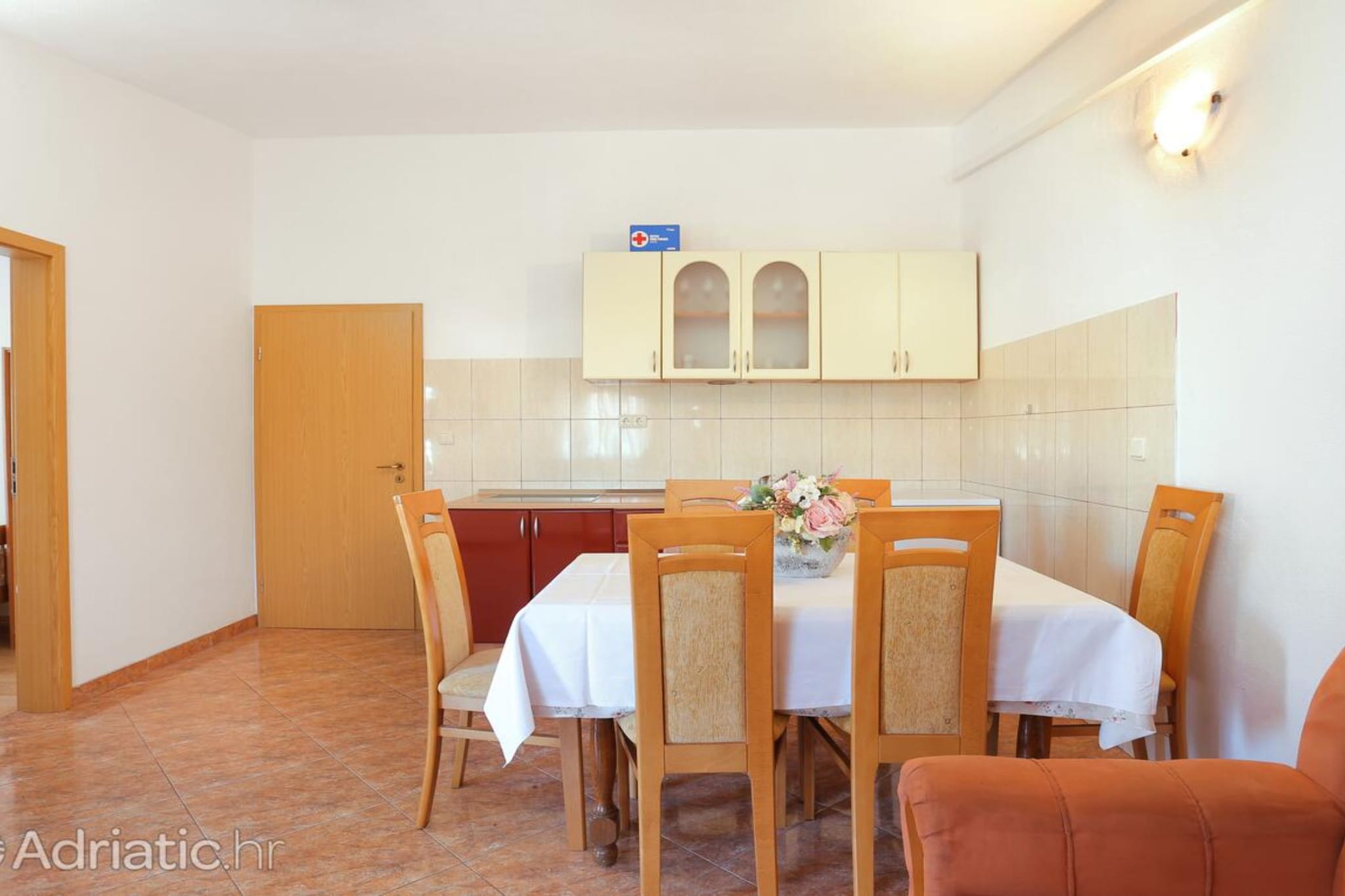 Holiday Home Nada Rogoznica - Six Bedroom Holiday Home-Esszimmer