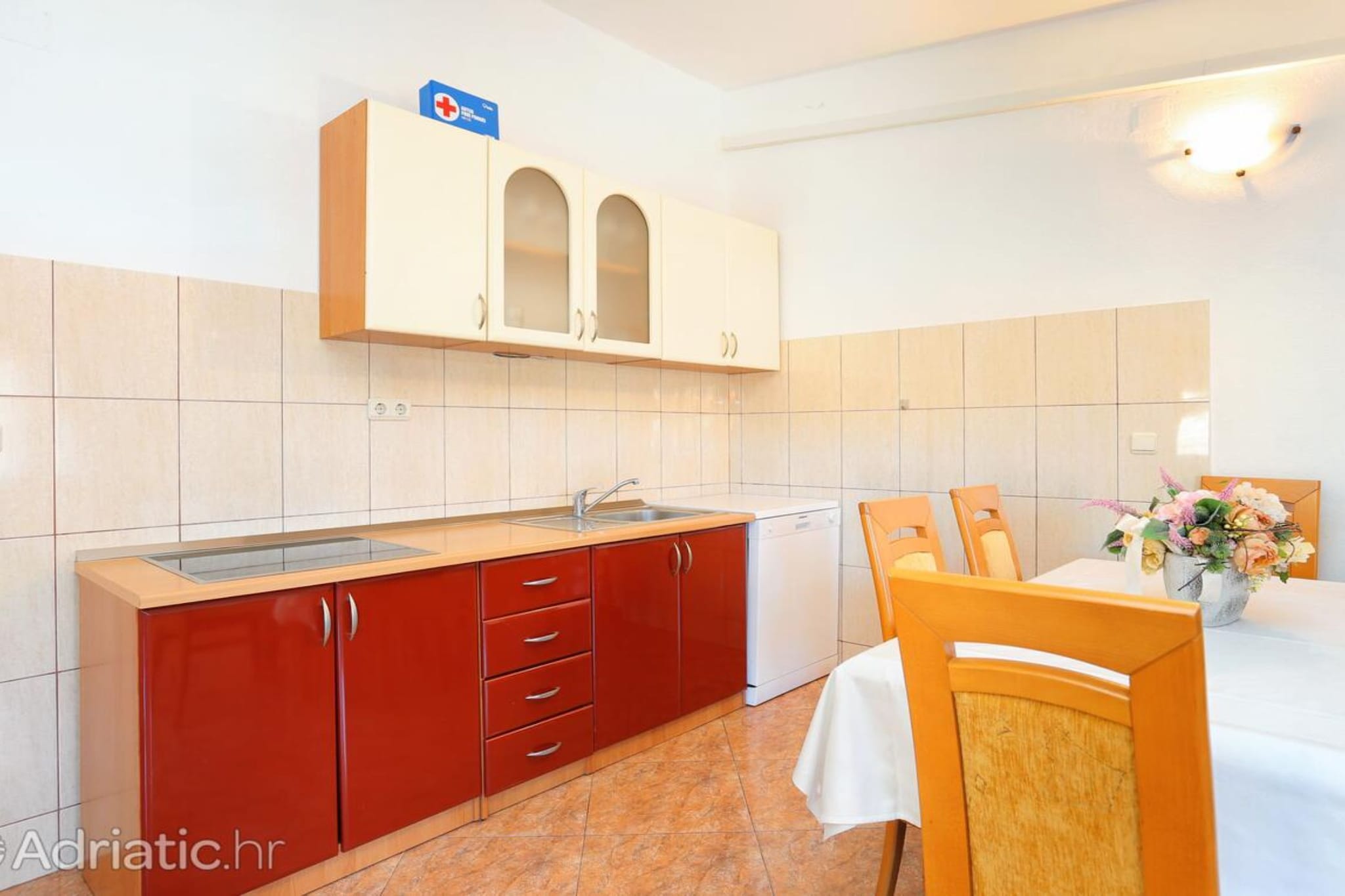 Holiday Home Nada Rogoznica - Six Bedroom Holiday Home-Küche