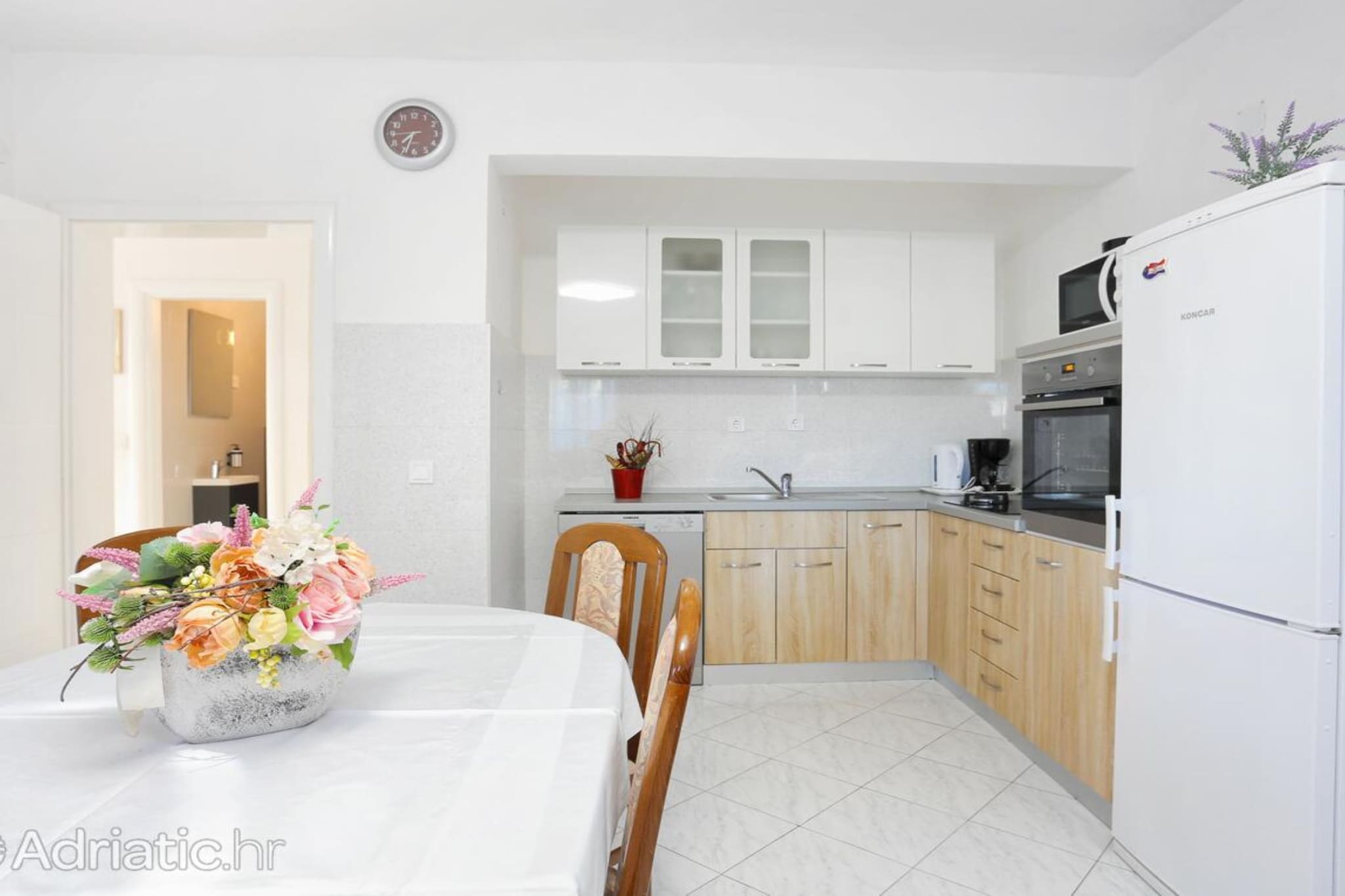 Holiday Home Nada Rogoznica - Six Bedroom Holiday Home-Küche