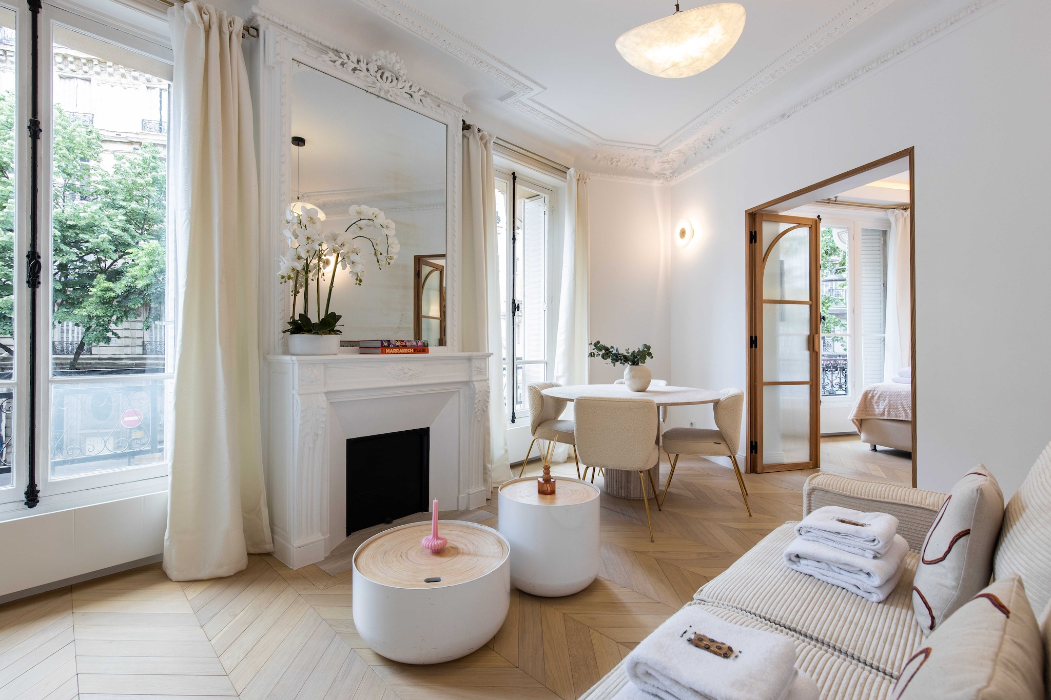 On the 1st floor: (Living room(Internet Access DSL, double sofa bed, TV, dining table(4 persons)), open kitchen(stove, electric kettle, toaster, coffee machine, microwave, fridge, dishes and cutlery, Cooking basics), bedroom(Wardrobe, double bed, TV), Bedroom with bathroom(Bed Linen, double bed, TV, shower, washbasin), bathroom(shower, washbasin, toilet, washing machine, Towels/Sheets (Incl.)), toilet(toilet), storage)\n\nElevator, Hot Water, First Aid, Play area, fireplace, heating, iron, hairdryer, shampoo, Essentials, Carbon monoxide detector, Cleaning Disinfection, Downtown, Enhanced cleaning practices, Extra pillows and blankets, High touch surfaces disinfected, Long term stays allowed, Room-darkening shades, Town