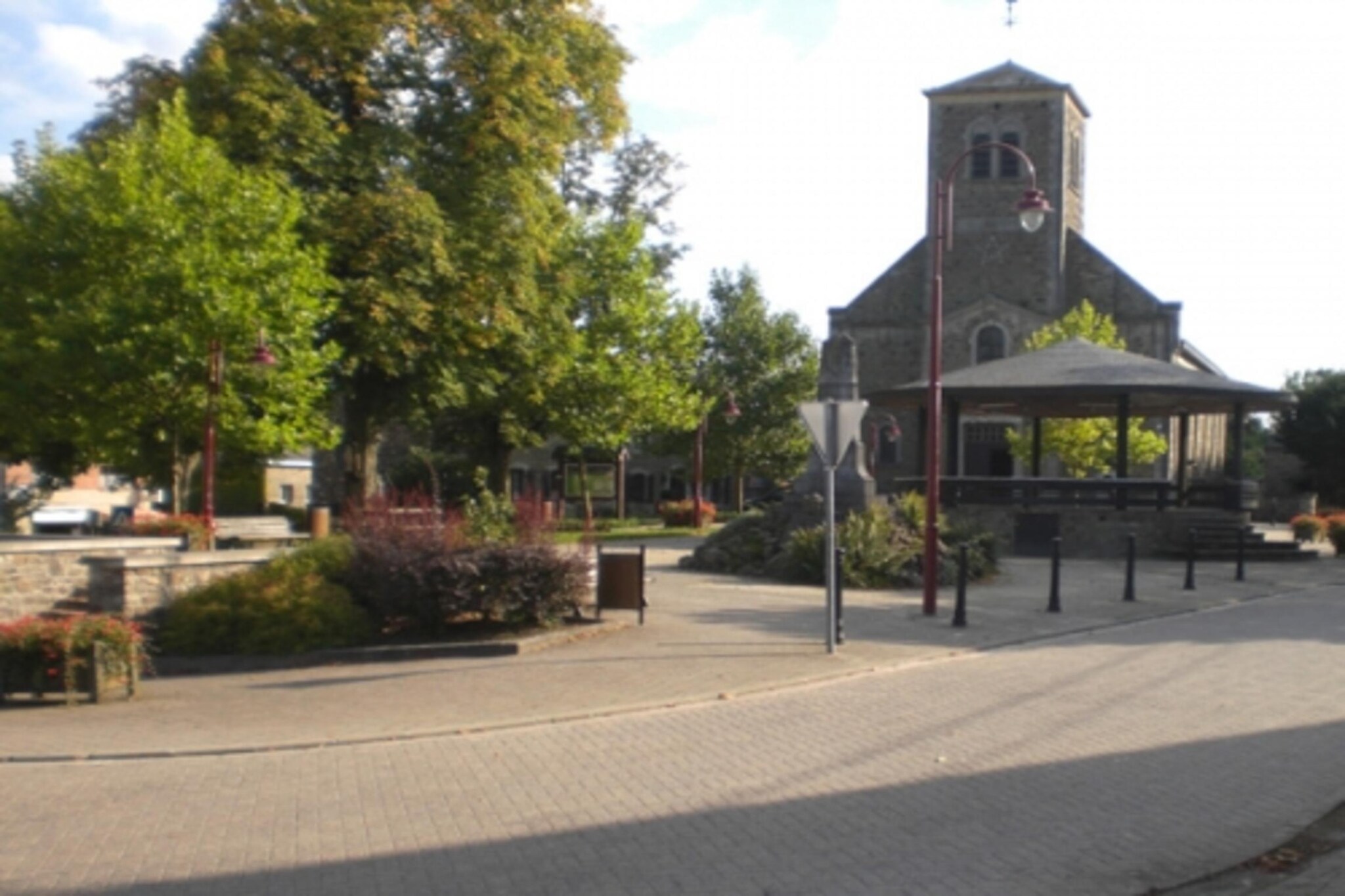 Mooi vrijstaande villa met sauna in Érezée-Gebieden zomer 20km