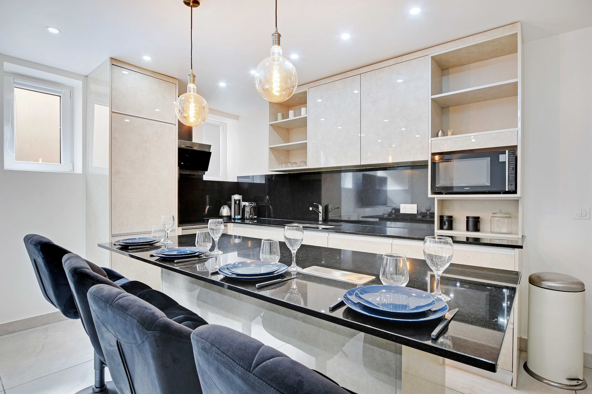 Appartement in the heart of Paris â˜† Canal de L'ourq/CrimÃ©e â˜†