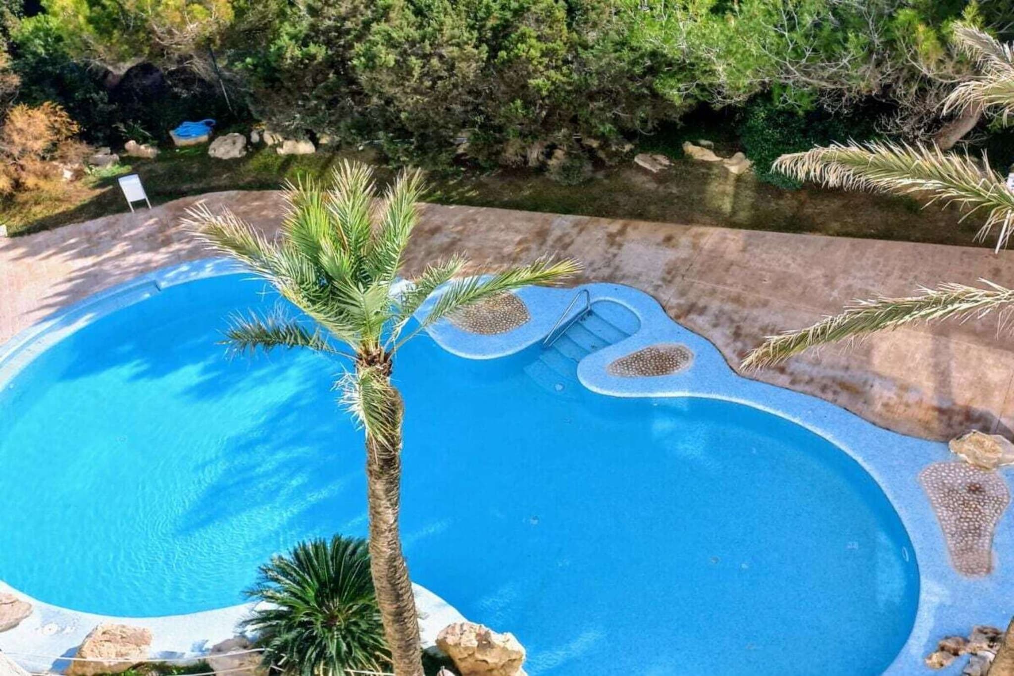 471415-Pool