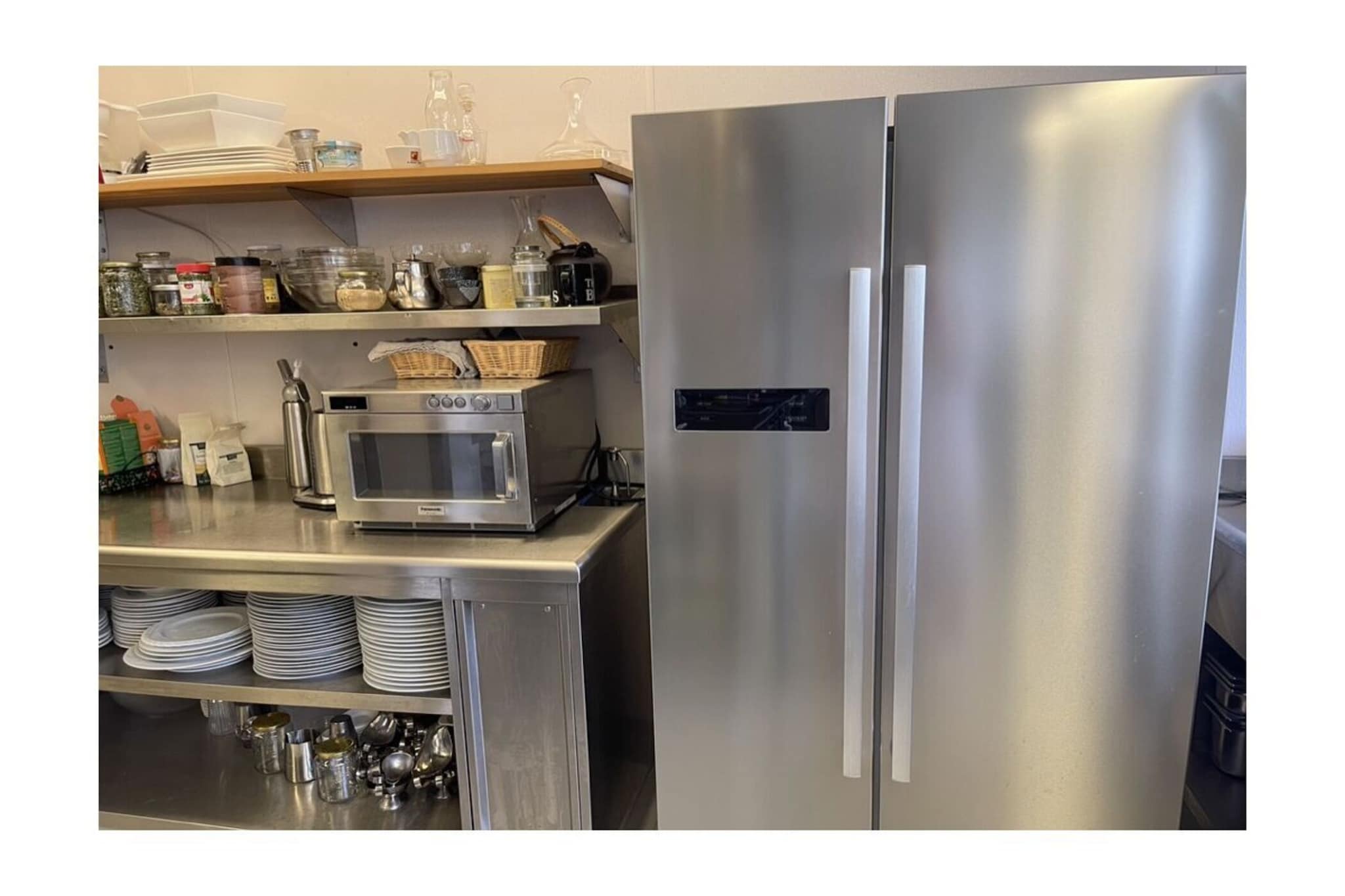 526877-Kitchen