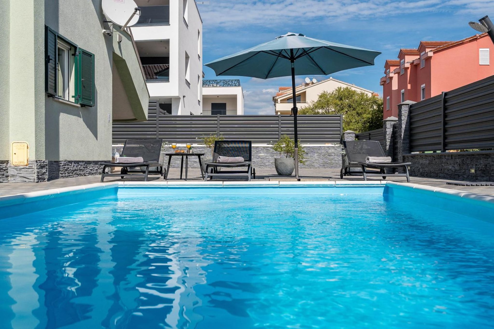 Villa S - Five Bedroom Villa with Private Pool-Schwimmbad