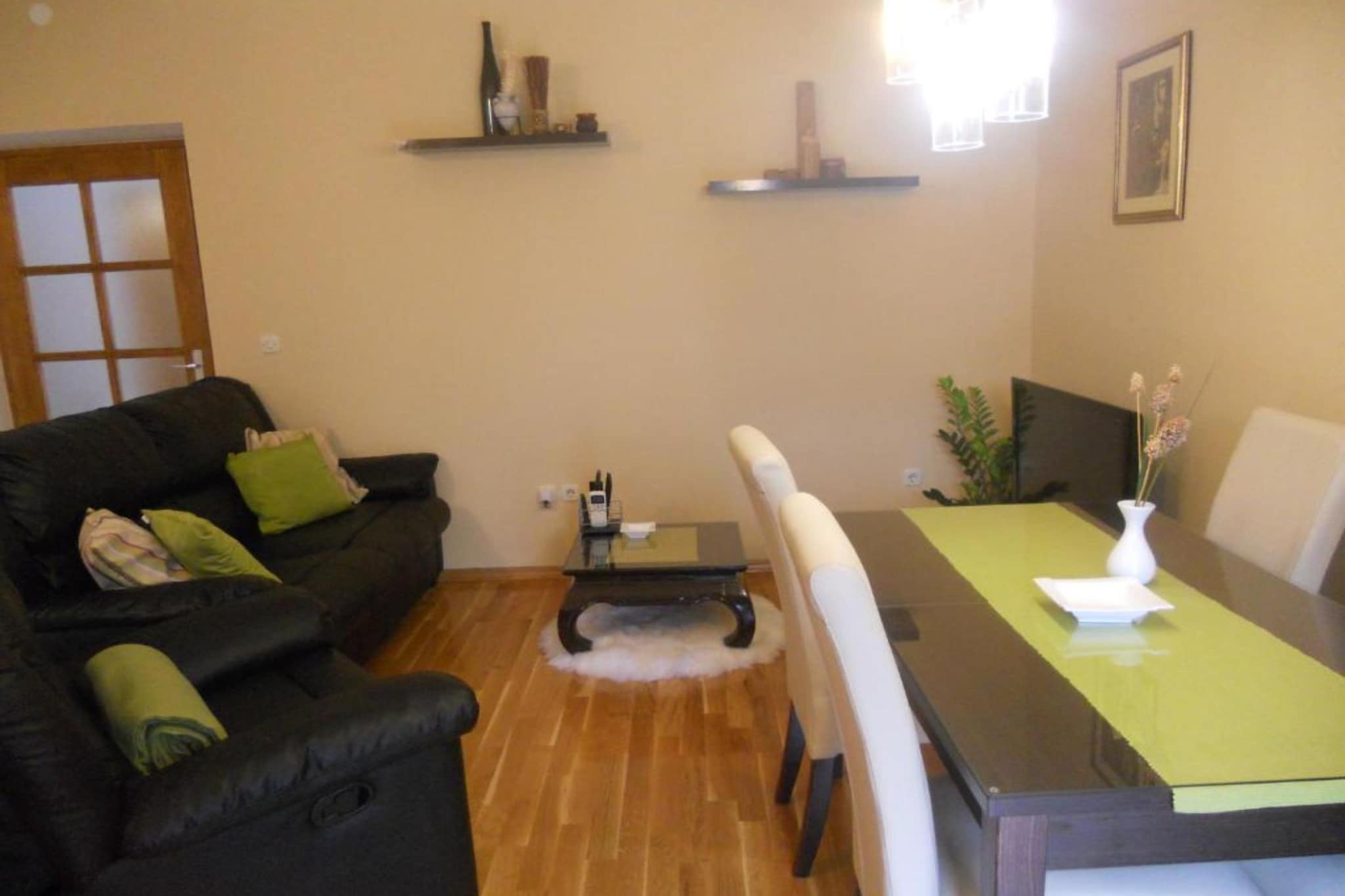 Apartment Plaza - One Bedroom Apartment With Sea View