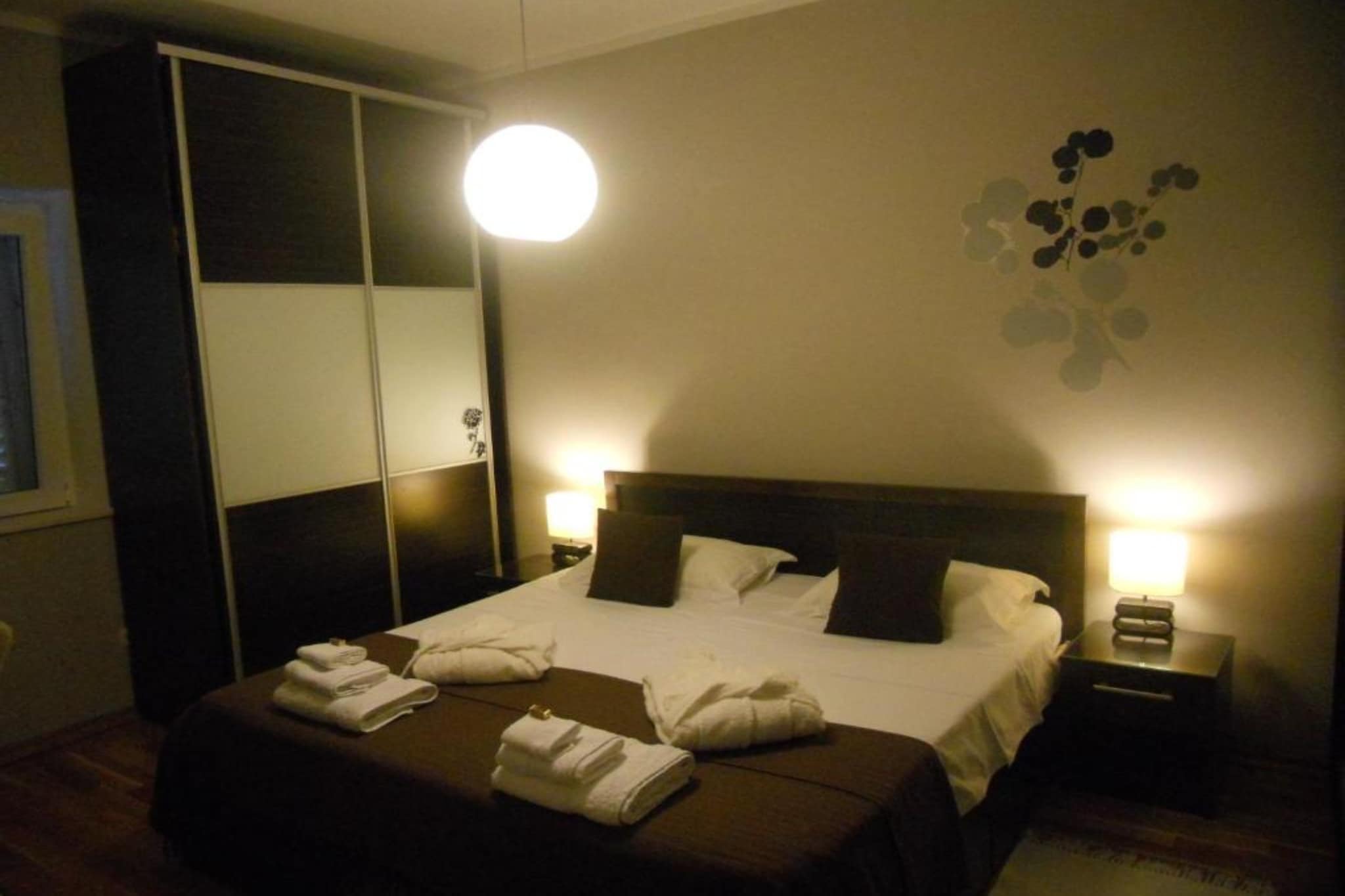 Apartment Plaza - One Bedroom Apartment With Sea View-Schlafzimmer