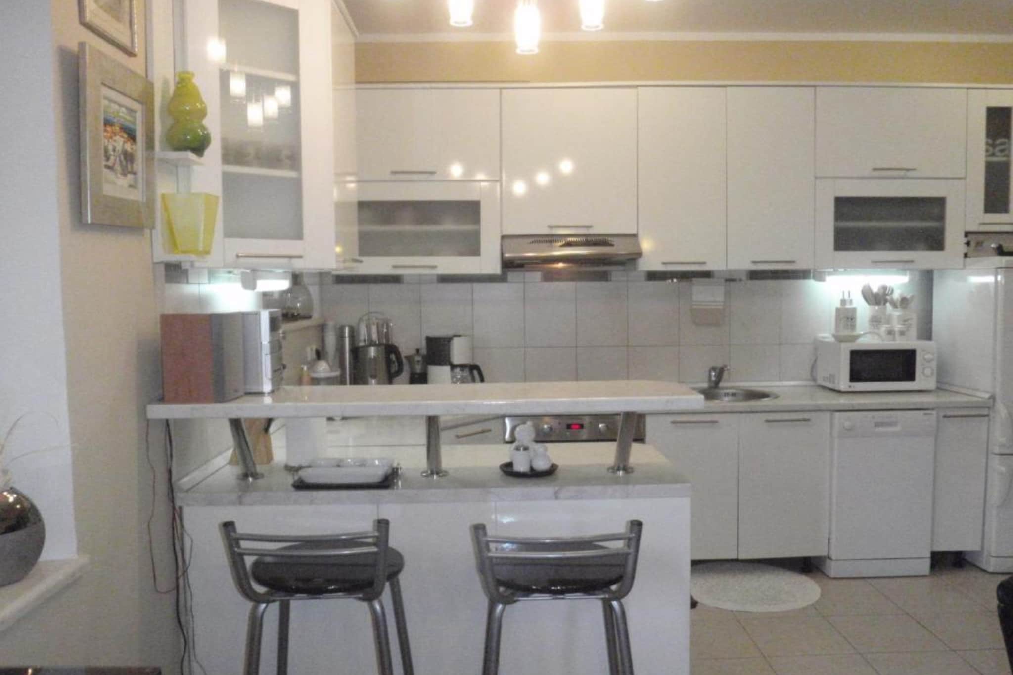 Apartment Plaza - One Bedroom Apartment With Sea View-Küche