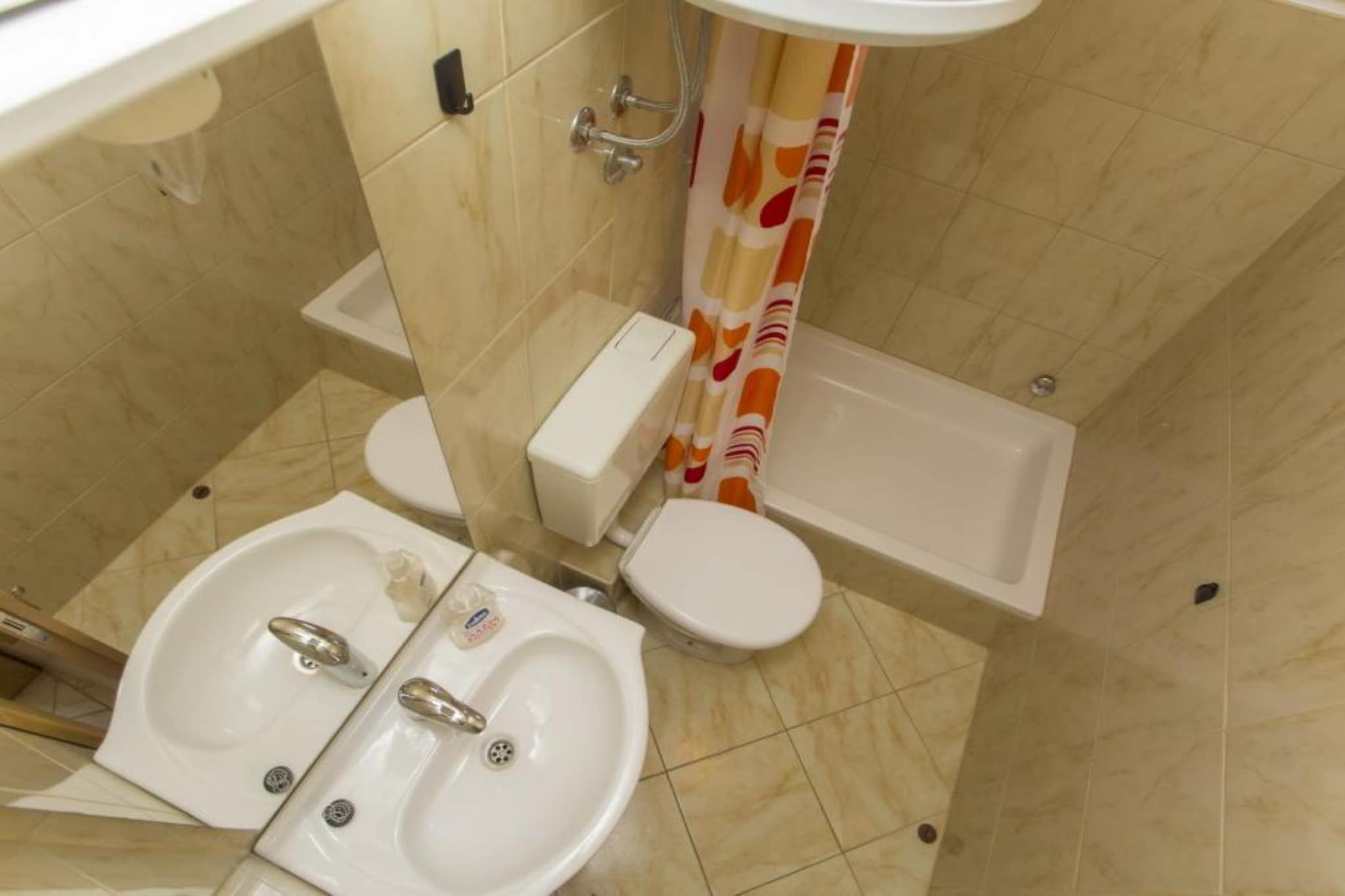 Two Bedroom Apartment with Terrace (A4+1)-Badezimmer