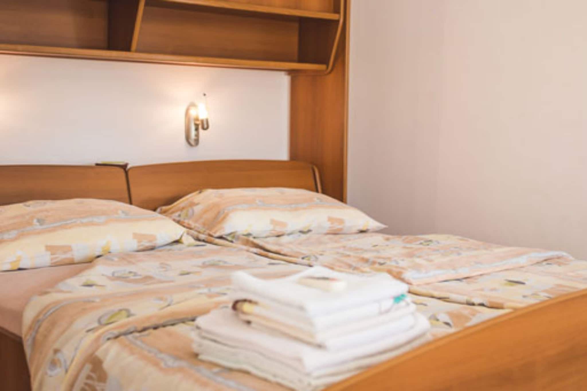 Apartments Jug - Studio Apartment with Balcony-Salle de bain