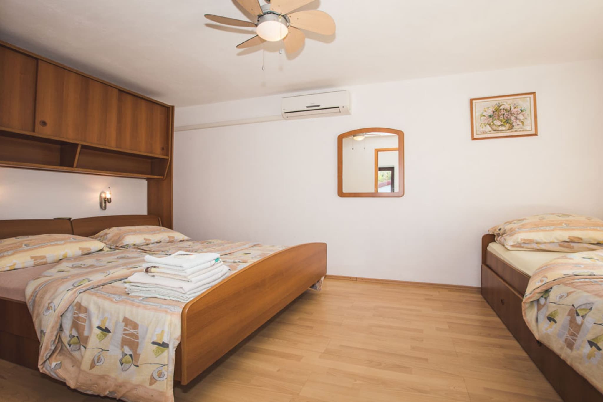 Apartments Jug - Studio Apartment with Balcony-Salle de bain
