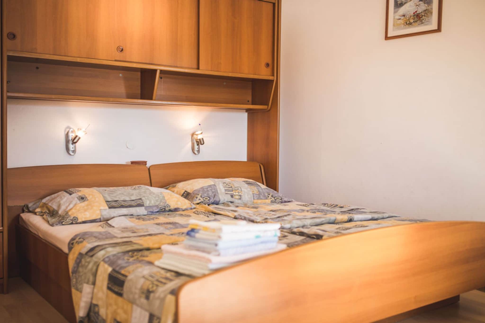 Apartments Jug - Standard Studio Apartment with Balcony and Sea View-Chambre