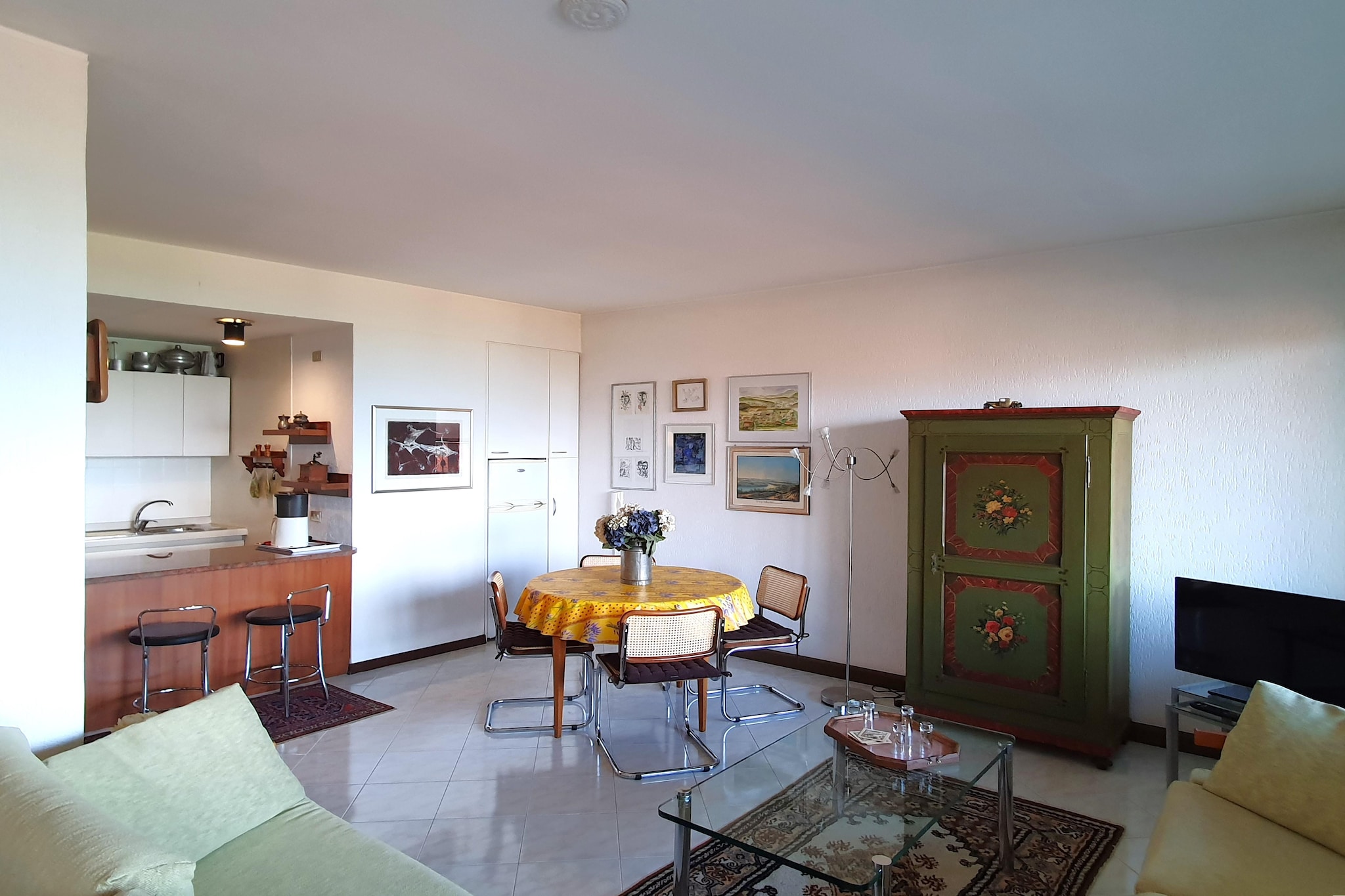 Apartment in Luino with Lake Maggiore Views