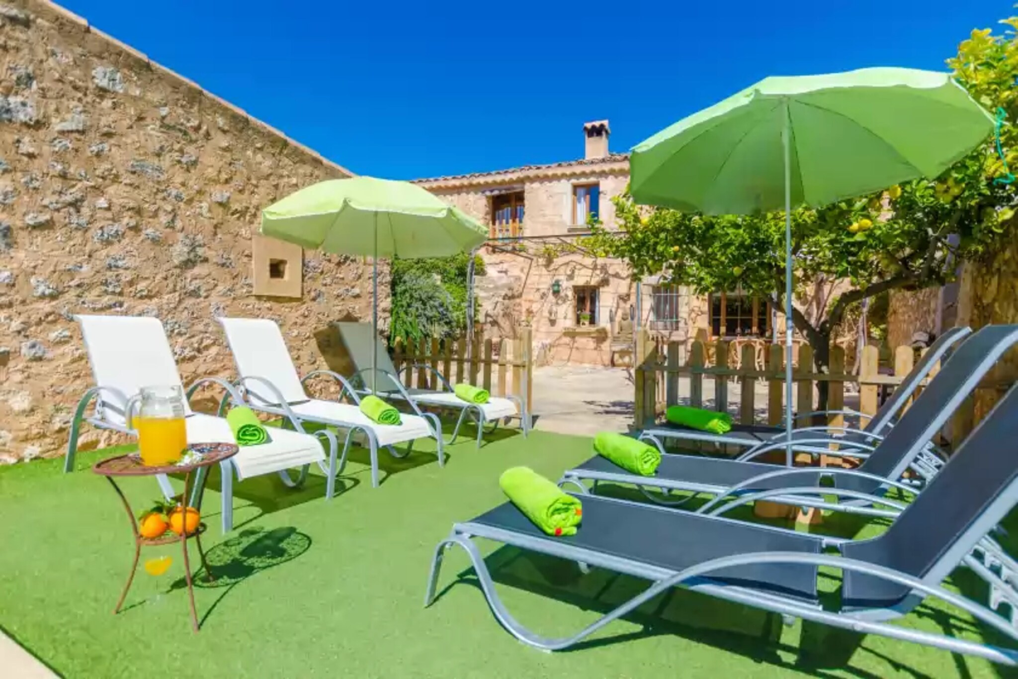 Finca Can Maria Costitx-Terrace balcony