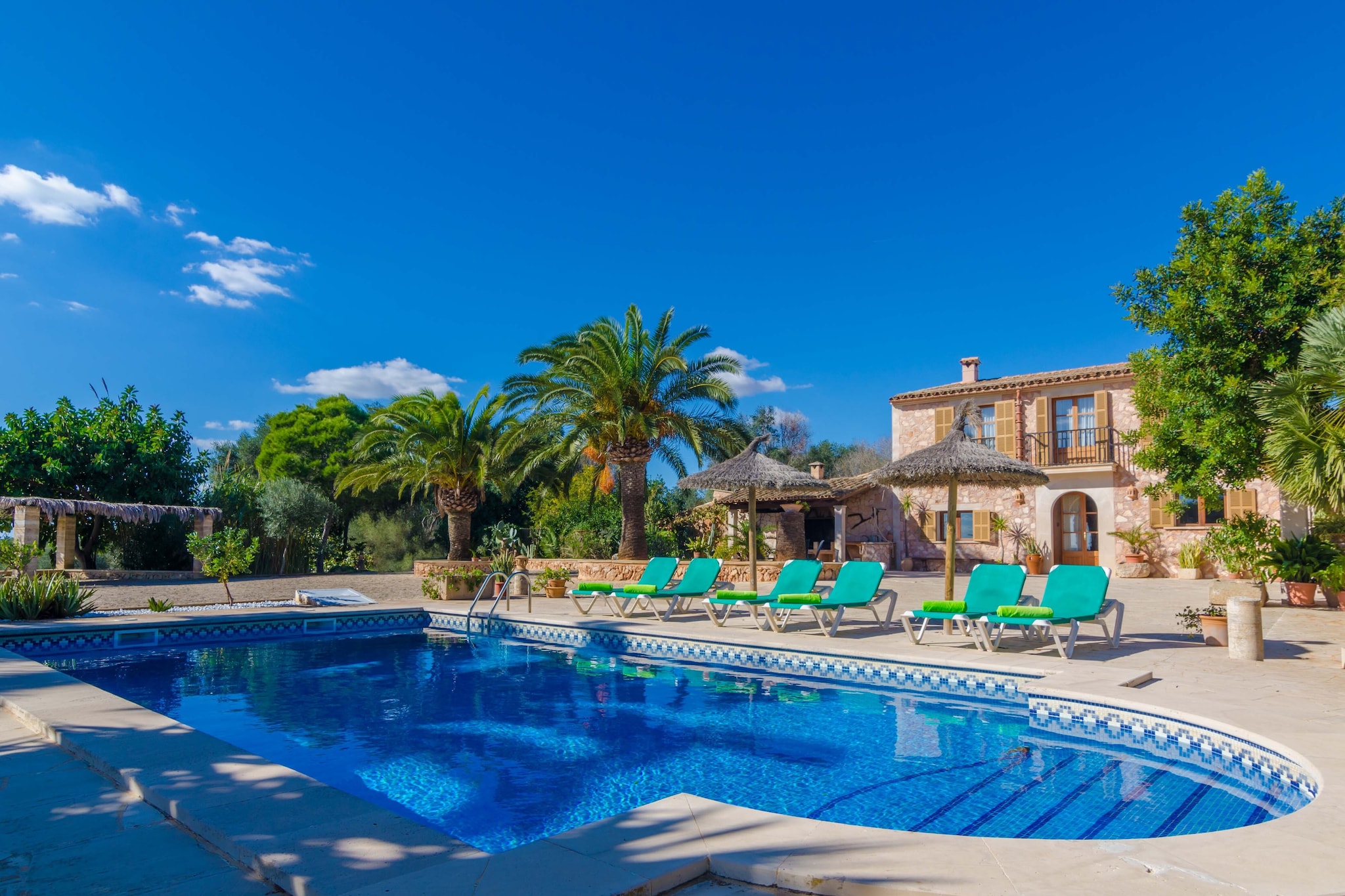 The magnificent exterior includes a large garden with lots of fruit trees of which you could taste the fruits. Enjoy the summer sun and swim in a chlorine pool 10 x 5 m2 (with a depth ranging from 1 m to 2.60 m) or sunbathe on the terrace with 6 sun loungers. You can spend a pleasant barbecue evening with your family on the fully equipped porch or a large, also fully equipped, terrace. This lovely villa is fenced and there are close neighbours. 

This rustic house of 250m2 is distributed over 2 floors. It has 3 bedrooms with AC, one on the ground floor with double bed, and two on the 1st floor with two single beds each. One cot and a highchair are available on request. There are 3 bathrooms in the house, two on the ground floor (one with shower and bathtub, and one with shower located outside the house), and one on the 1st floor with shower. On the groundfloor you will find a dining room equipped with dining table and chairs; and an independent kitchen with gas, equipped with all the utensils needed for cooking. On the 1st floor there is a living room with two sofas, one table and TV. A washing machine iron and ironing board are also available. The house has central heating.

Es Llombards is a small village that belongs to Santanyí. You'll enjoy the magnificent cove "Cala Llombards" formed by the mouth of the torrent of Son Amer/Son Morlà. In the area there are also other magnificent beaches that you can reach driving: Caló des Burgit, Caló des Moro, Caló des Macs, Salmonia Cala, Cala Santanyí, etc. The house is located 5 km from Santanyí, where you can find everything you might need during your stay: supermarket, medical center, pharmacy, bars, restaurants, shops, etc. In Santanyí you will also find the Natural Park of Mondragó, where you can make beautiful trips. Within 10 km you will get to Cala d'Or with its lively nightlife and wide range of leisure activities. Palma is only 50 minutes away. Consult the advertiser for possible charges. Pets are not allowed. There is exterior parking for 4 cars.  
Distances
Beach: 7.9 km - Cala Santanyi
Airport: 45.8 km - Son Sant Joan, Palma
Golf course: 43.3 km - Golf Maioris, crta del Cap Blanc
Town: 5.2 km - Santanyi
Train station: 34.2 km - Manacor
Bus stop: 5.2 km - Santanyi
Ferry: 80.2 km - Port Alcúdia
Hospital: 34.2 km - Manacor
 Guests are kindly required to dispose of all rubbish and ensure the property is properly tidied before departure. Should this not be the case, a charge of €90 will be deducted from the security deposit. Tourist license: ETV/579Single Rental Registry: ESFCTU000007008000745412000000000000000000000etv/5791There's a mandatory tourist tax in Balearic Islands, called Ecotasa. All guests, except people under 16 years, have to pay this tax. The amount varies between 0.55€/night and guest during the low season and 2.2€/night and guest during  the high season .The tax is reduced by half from the 9th day for your stay. Homerti - Central de Reservas CR/33