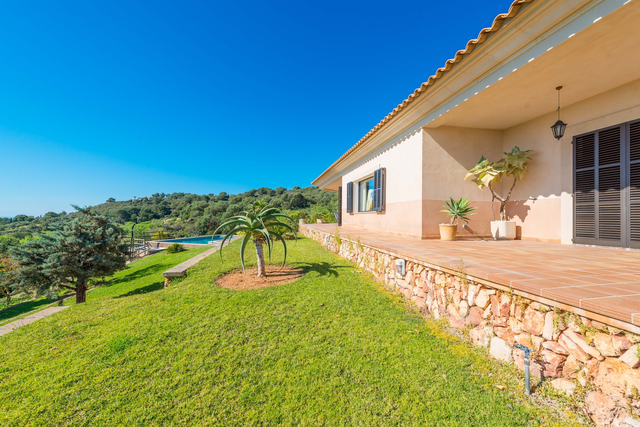Sa Roca Blanca-Image-tags.