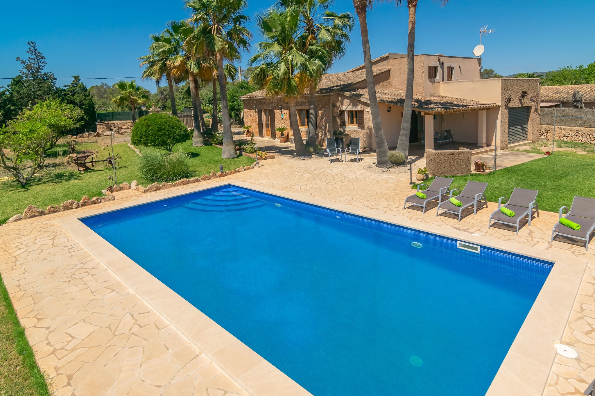 Es Coco De Sa Mola - Villa With Private Pool